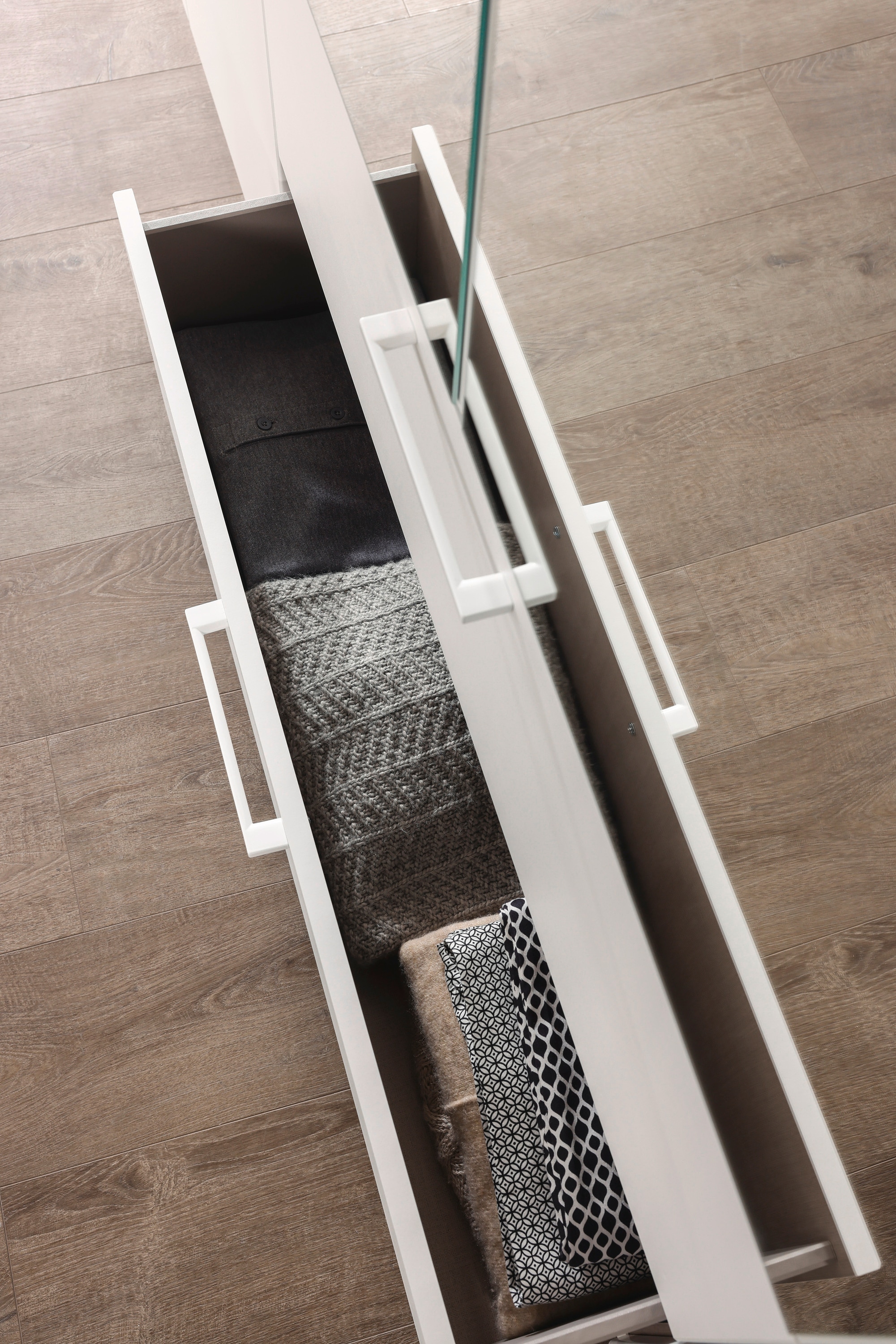INOSIGN BY RAUCH Schlafzimmer-Set »Komplettschlafzimmer Schlafzimmer Challenger (Set 4-teilig)«, Schrank 2 Breiten, Bett 3 Breiten, 2 Nachttische MADE IN GERMANY