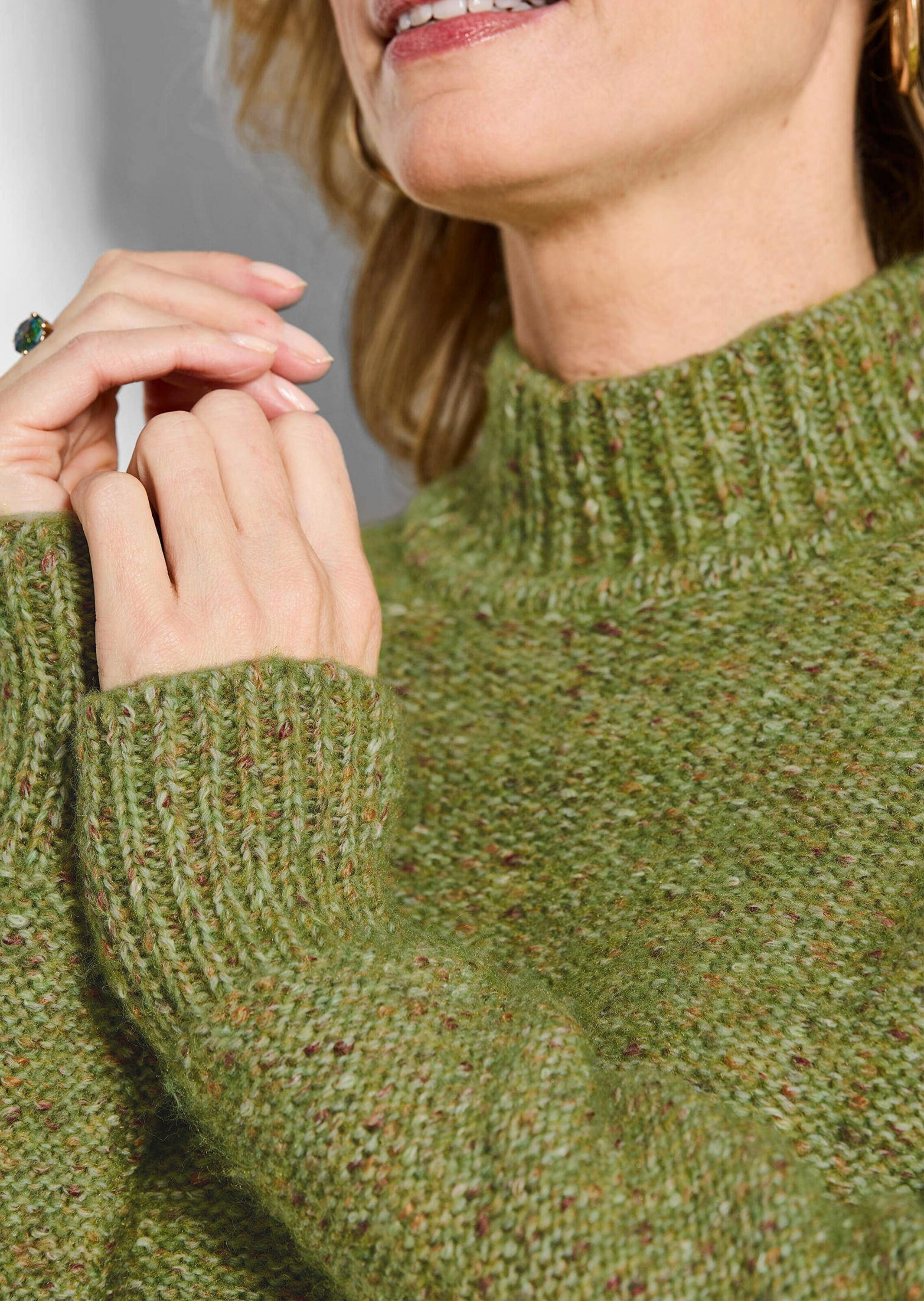 GOLDNER Rundhalspullover »Kurzgröße Flauschiger Bouclé-Pullover, Stehkragen« keine/nicht relevant
