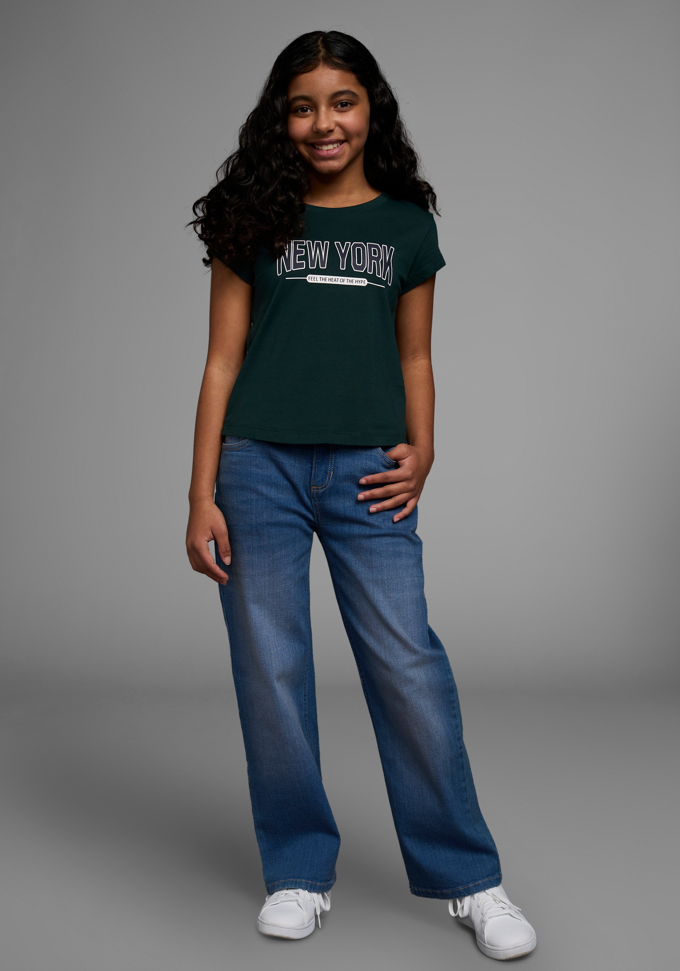 KIDSWORLD T-Shirt »New York - Print«, Kurzarm, gerade Passform, mit stylischem Druck