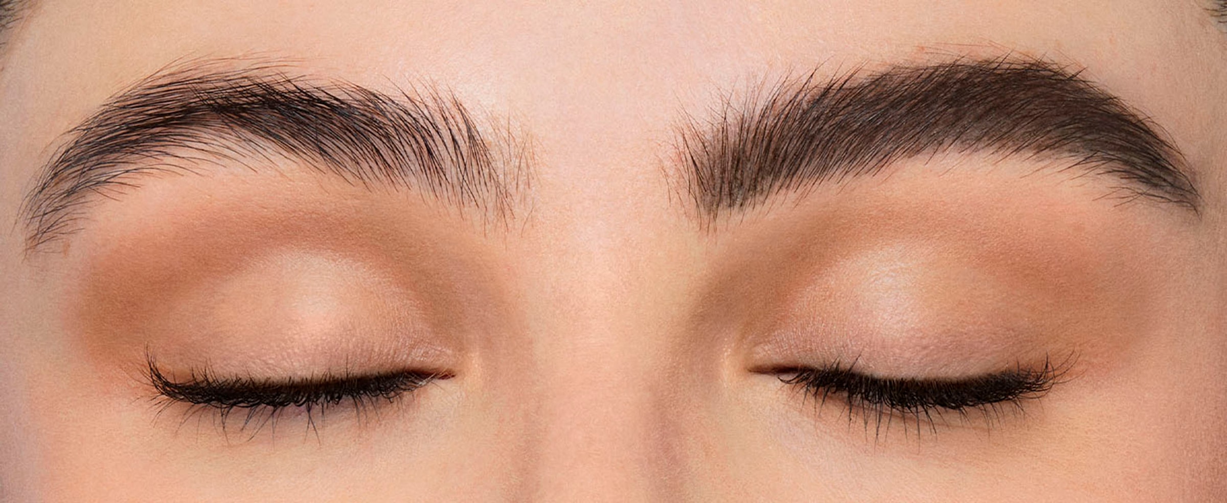L'ORÉAL PARIS Augenbrauen-Stift »Brow Artist Skinny Definer«, mit ovaler und extra feinen Spitze