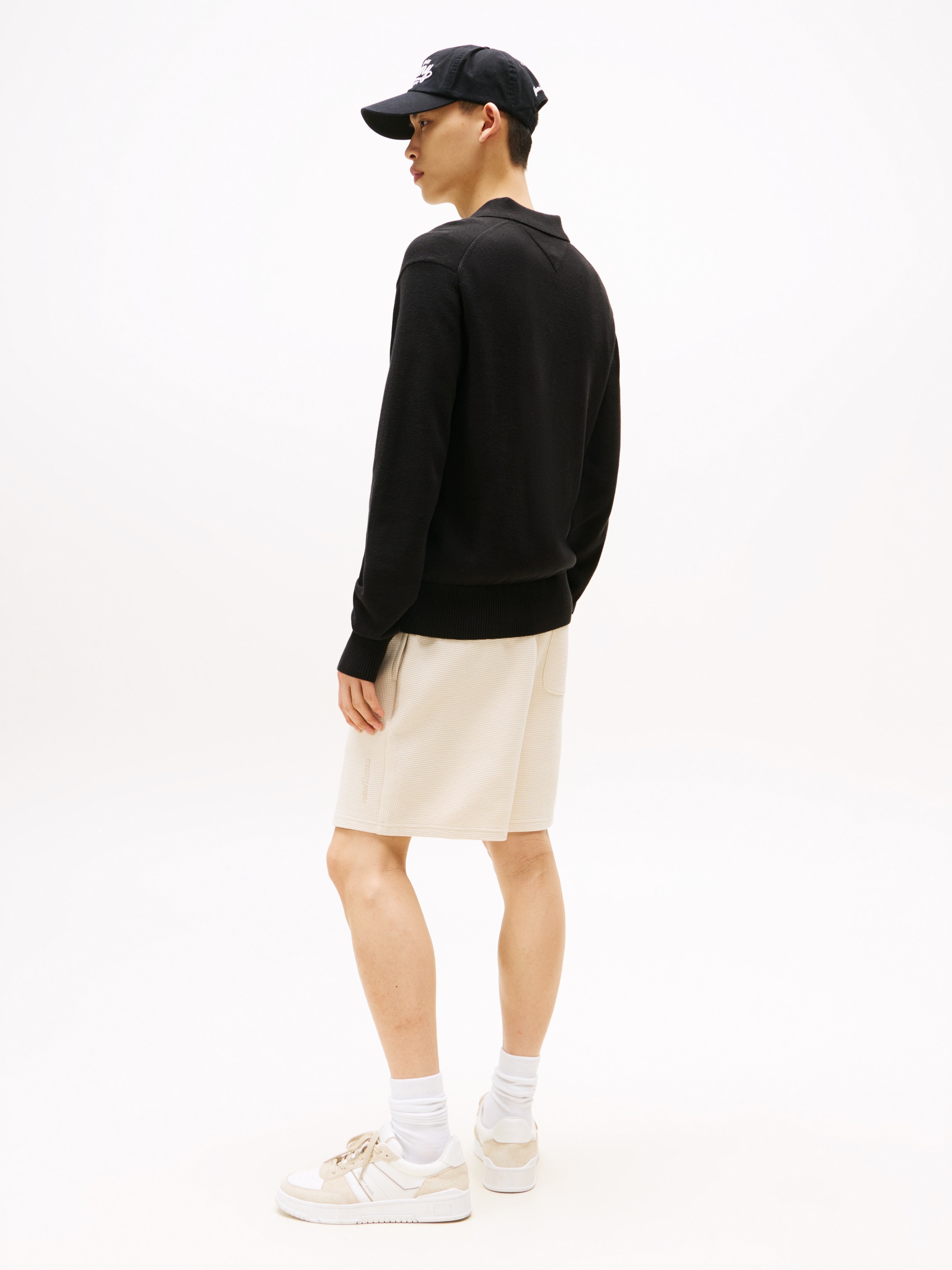 Tommy Jeans Polokragenpullover »TJM SLIM ESSENTIAL POLO SWEATER« mit Logostickerei