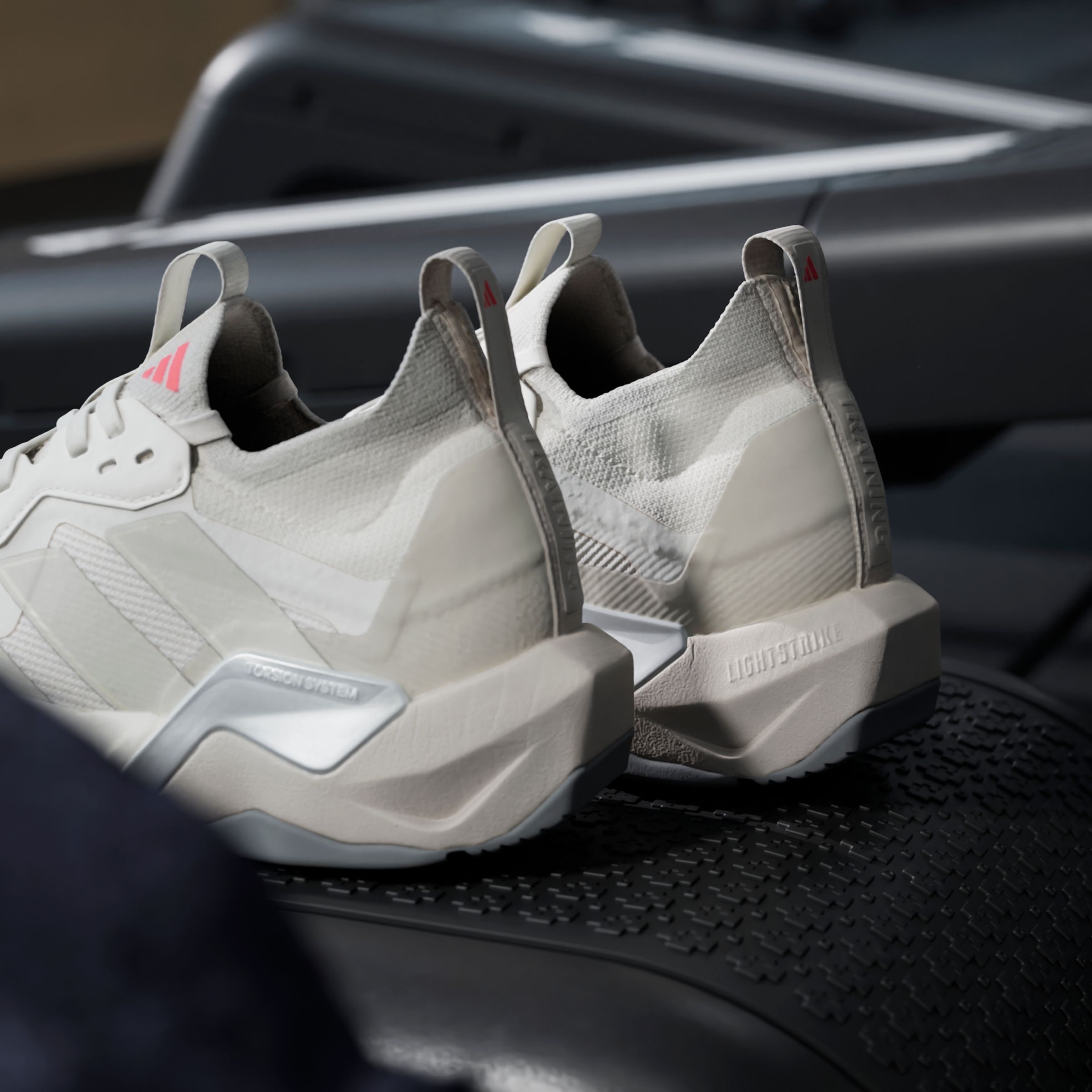 adidas Performance Trainingsschuh »RAPIDMOVE ADV 2-TRAININGSSCHUHE«