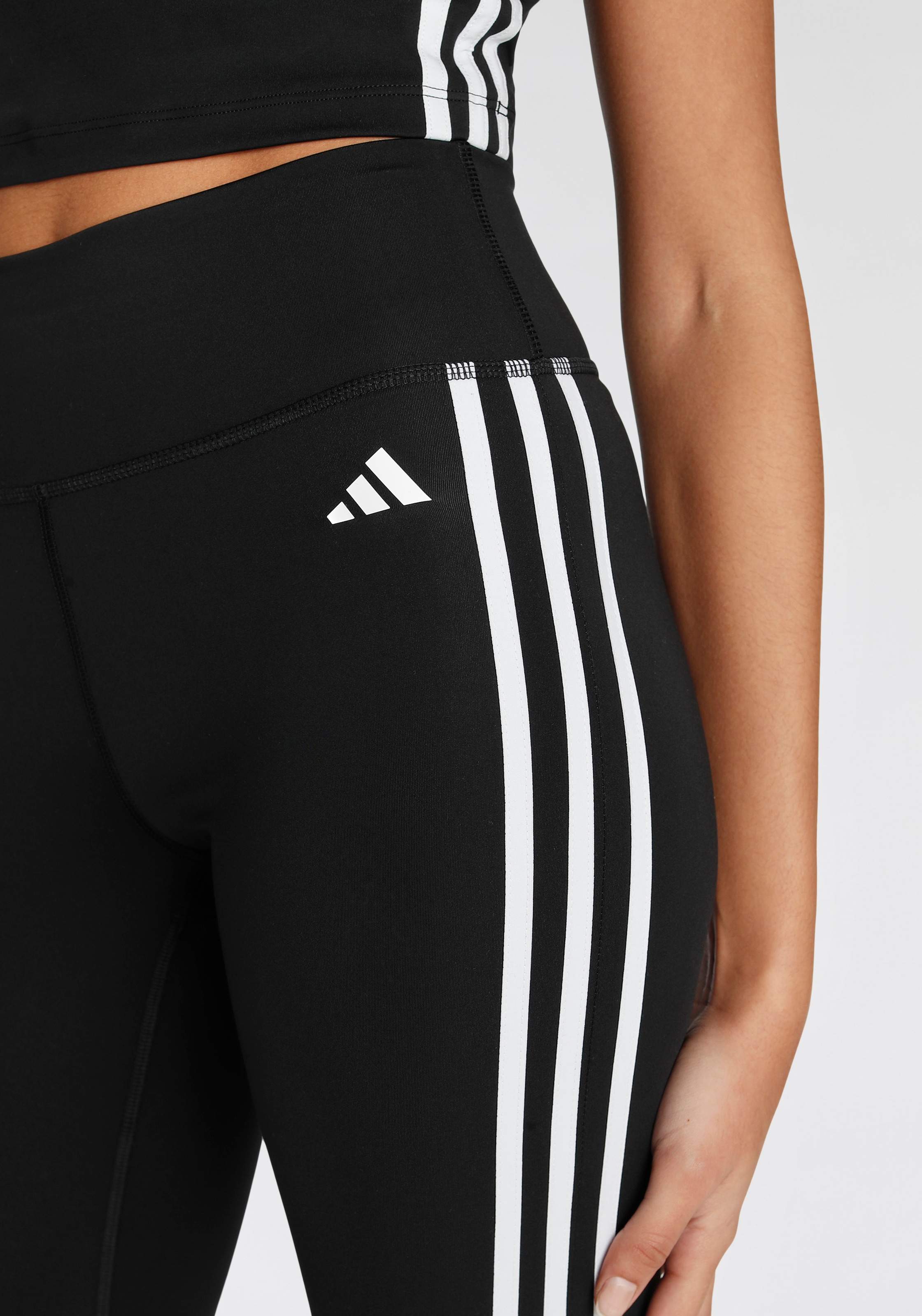 adidas Performance Trainingstights »TRAINING ESSENTIALS FLARED TIGHT«, (1 tlg.)