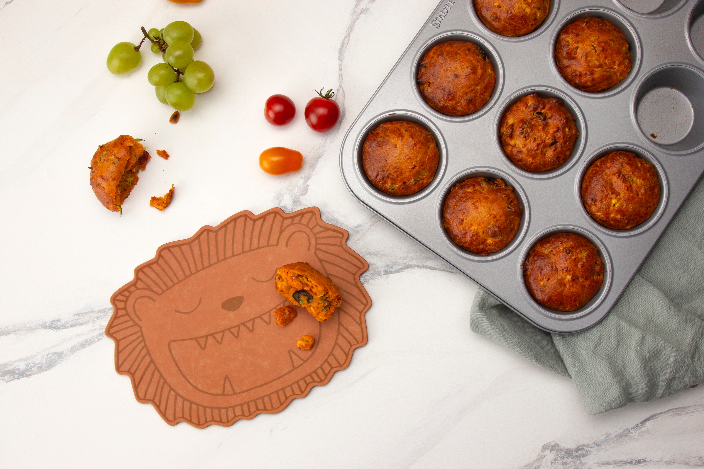 Continenta Servierbrett Löwe, Duracore braun 23,3x17x0,6 cm