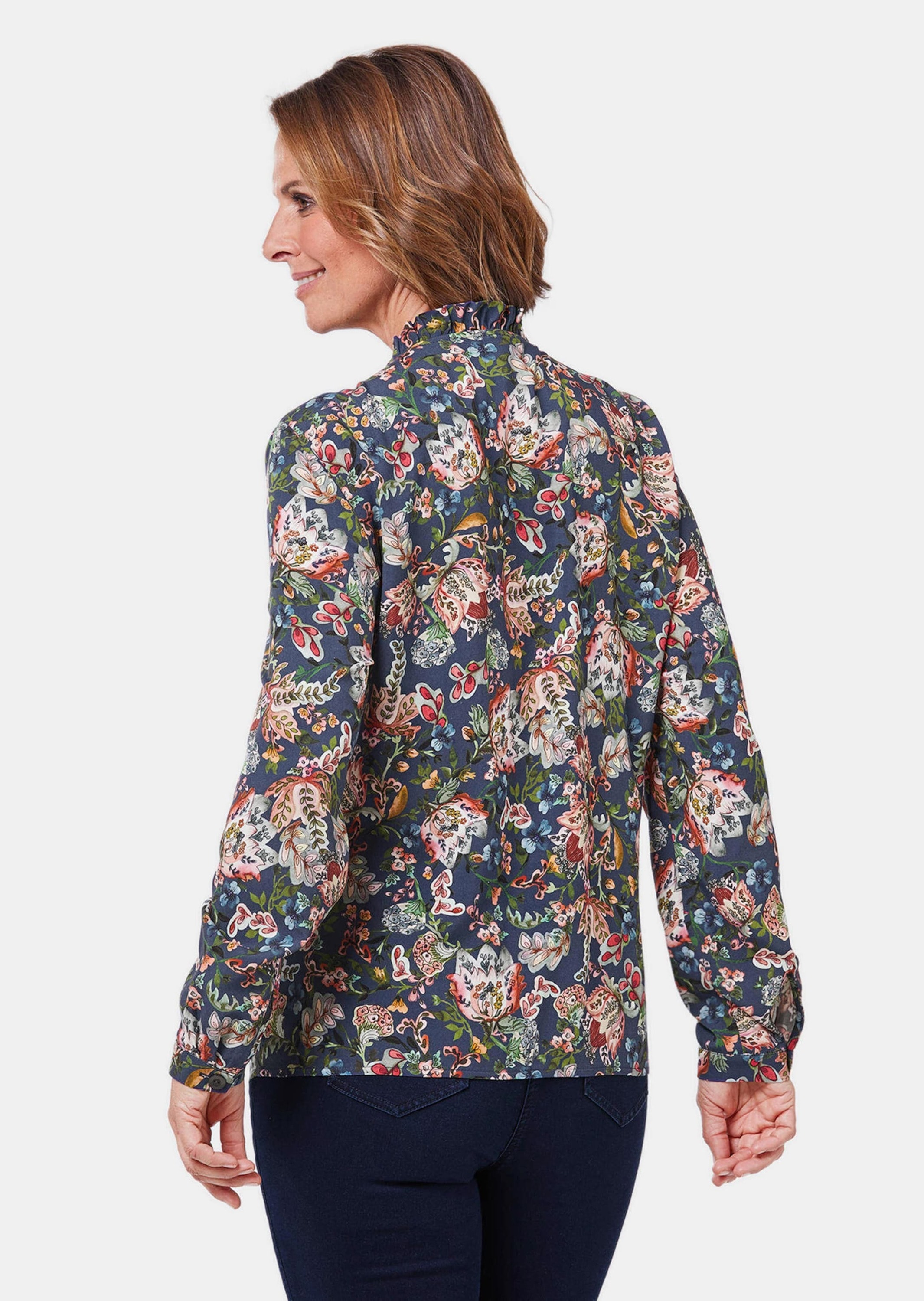 GOLDNER Druckbluse »Bluse Kurzgröße - Druckbluse mit raffinierter Ausschnittlösung«