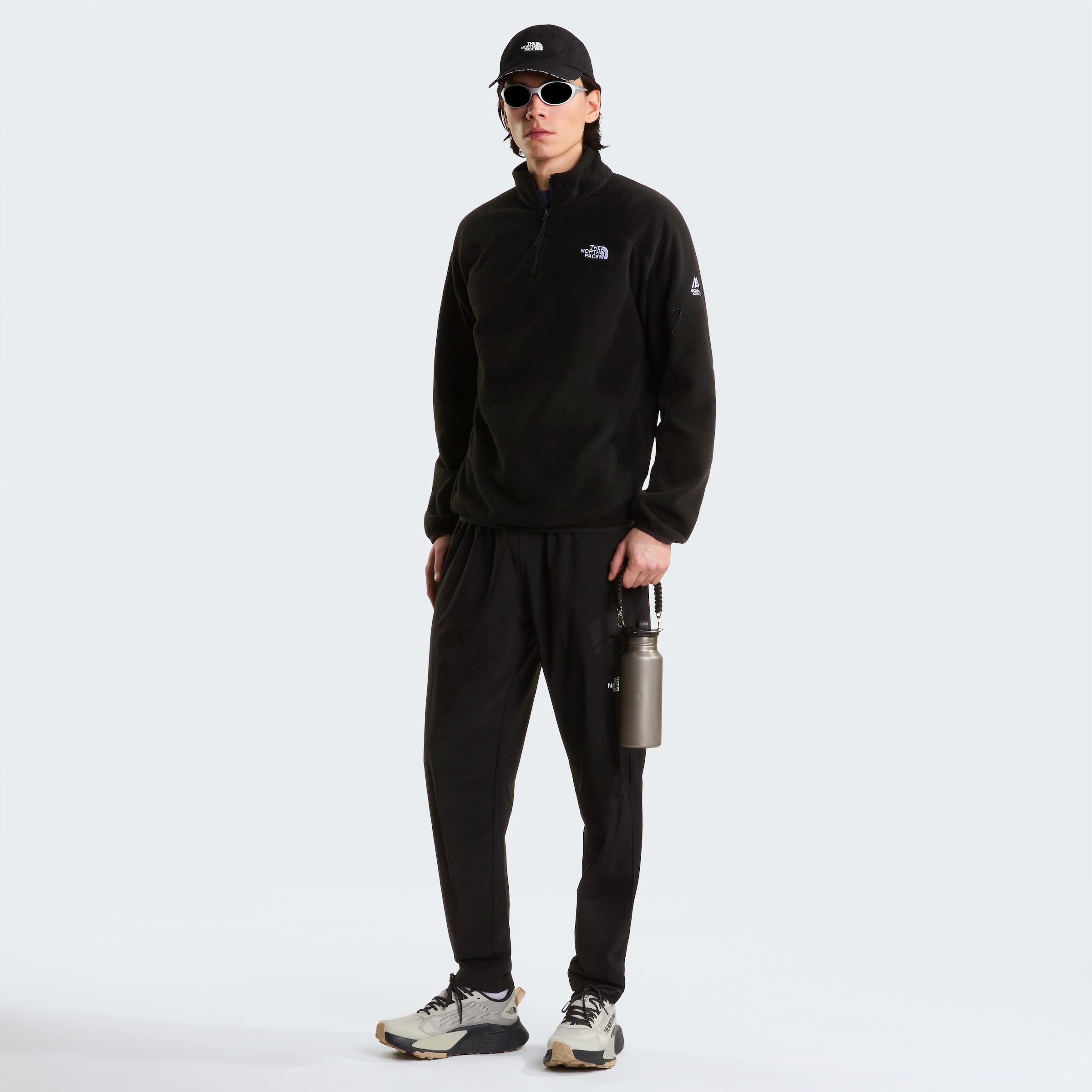 The North Face Sweatshirt »M MOUNTAIN ATHLETICS GLACIER 1/4 ZIP FL«, mit angesetzten Bündchen an Ärmeln und Saum, aus Polyester
