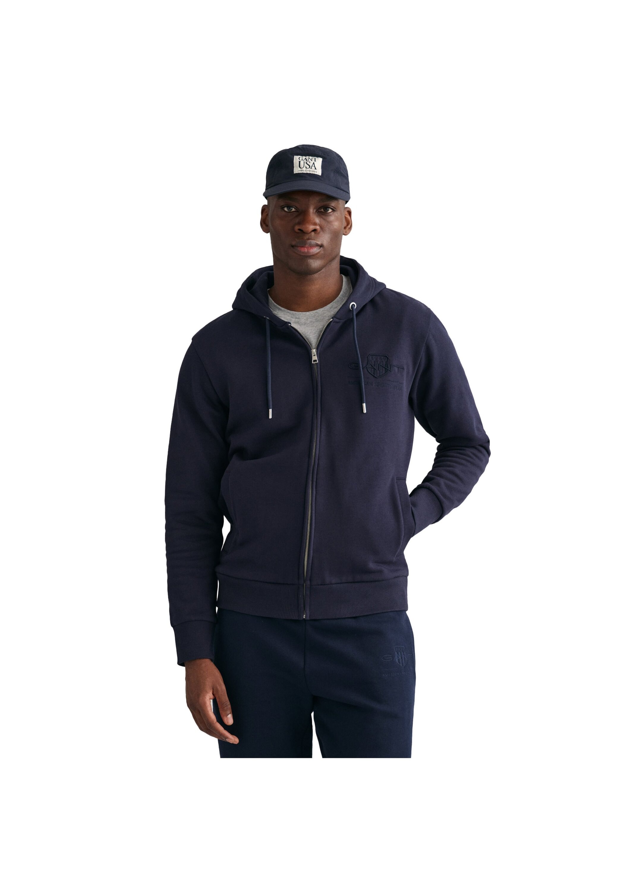 Gant Sweater »Sweatjacke REGULAR TONAL SHIELD FULL ZIP HOODIE«