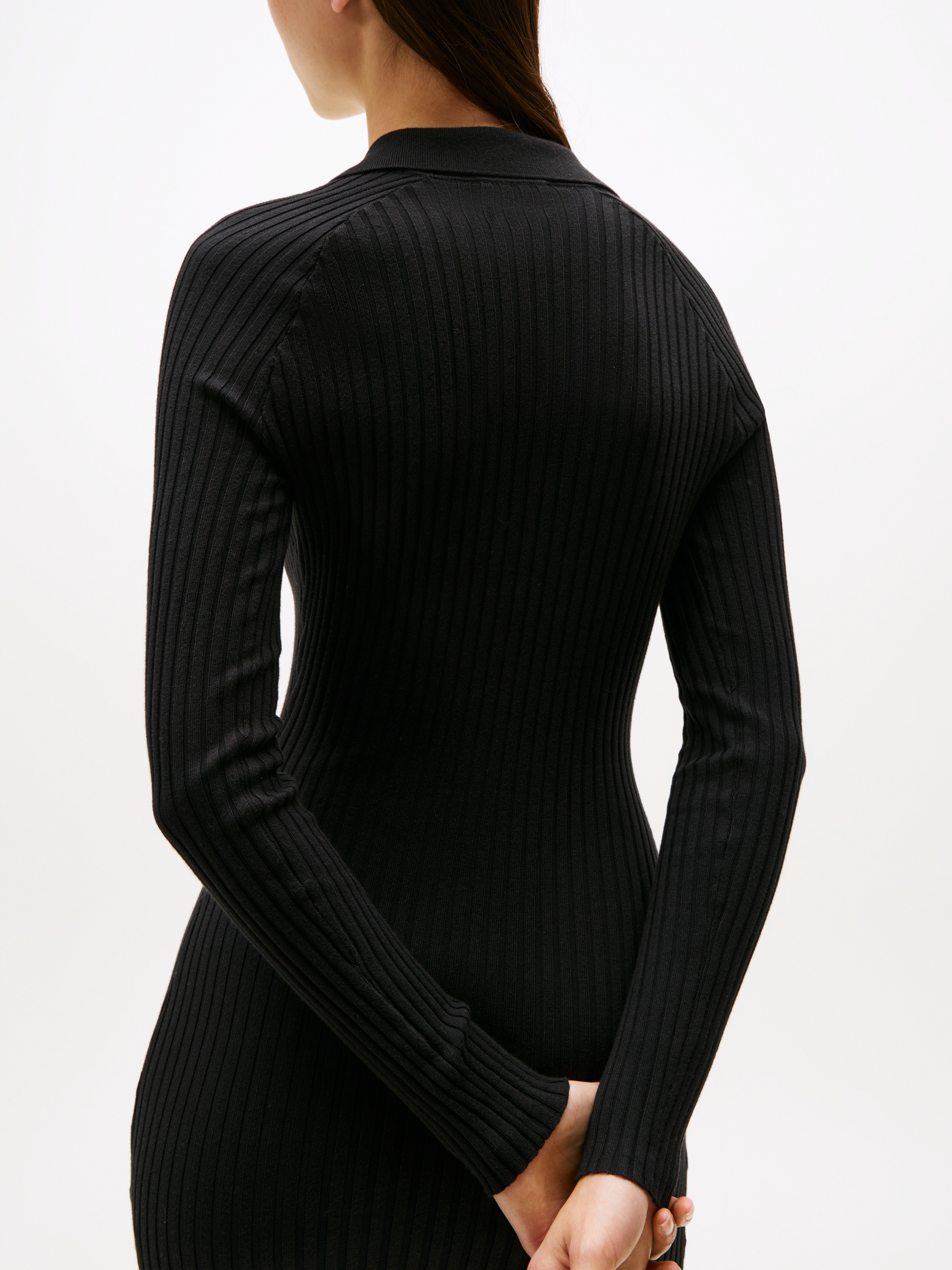 Tommy Jeans Sweatkleid »TJW COLLAR BADGE SWEATER DRESS«