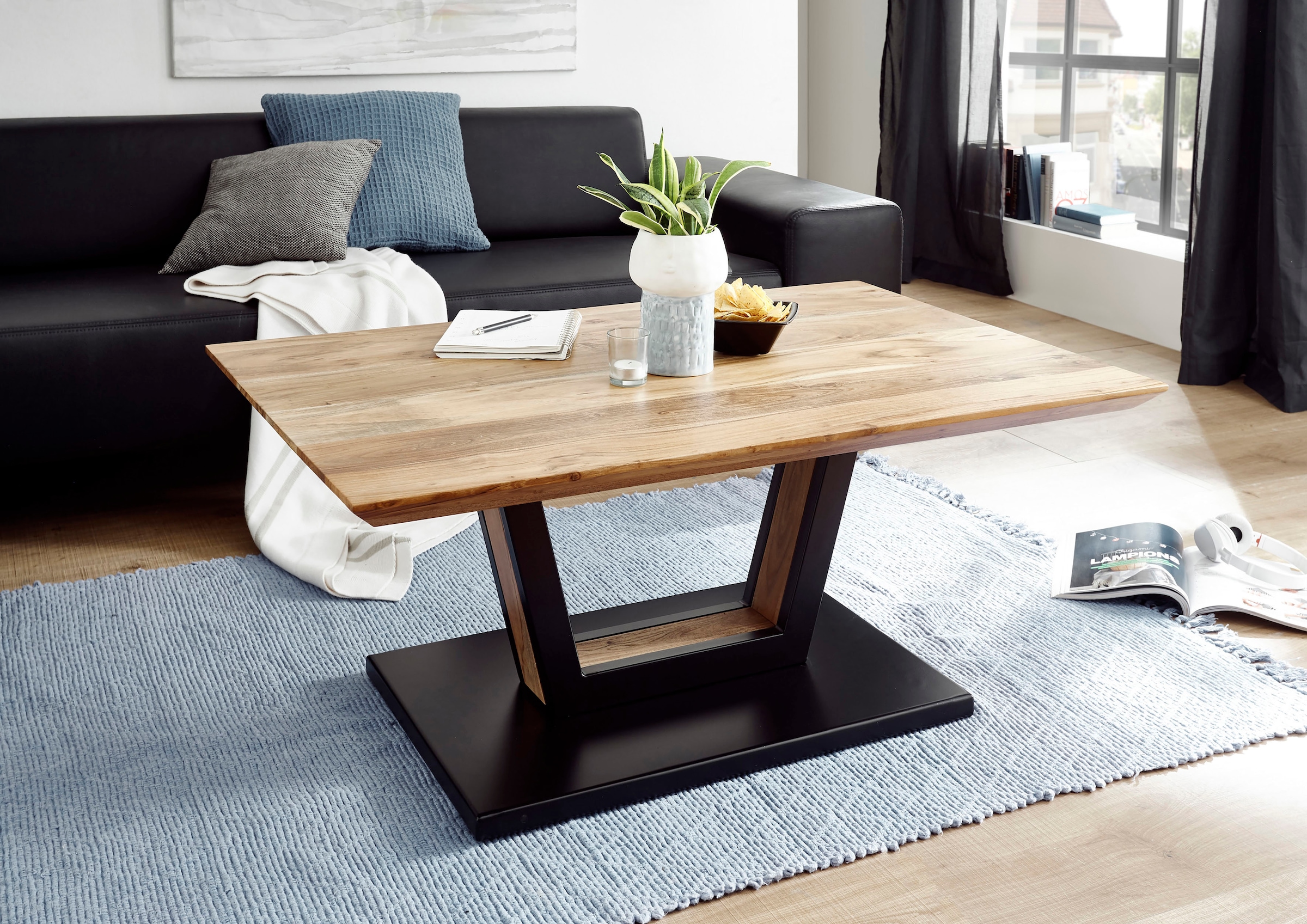 Massivholz bequem Natur furniture Akazie lackiert kaufen Couchtisch Wohnzimmertisch MCA »Bedford«,