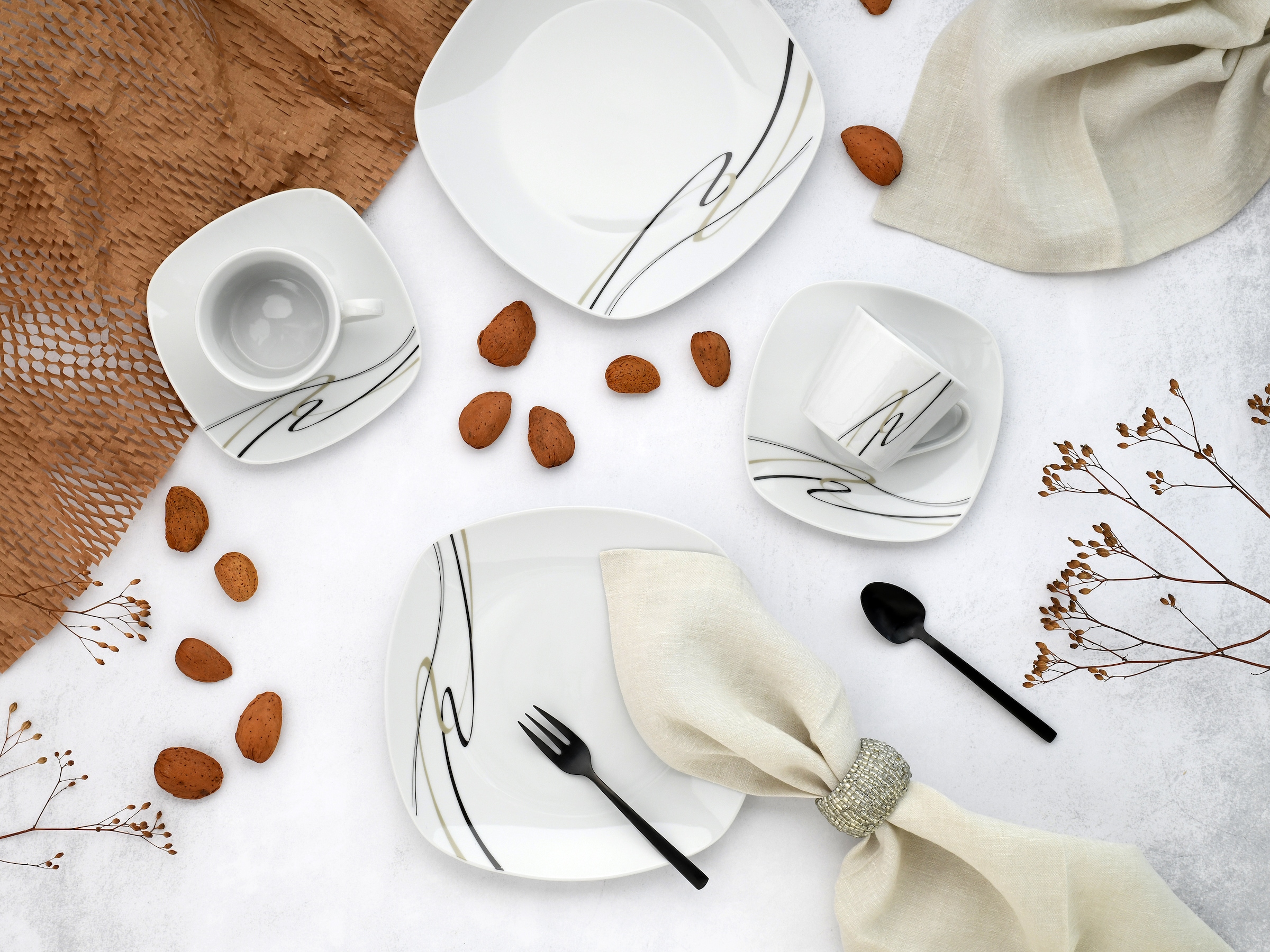 CreaTable Kaffeeservice »Amelie Piazza, Kaffee-Service 18-tlg« Elegant, Schwungvoller Liniendekor