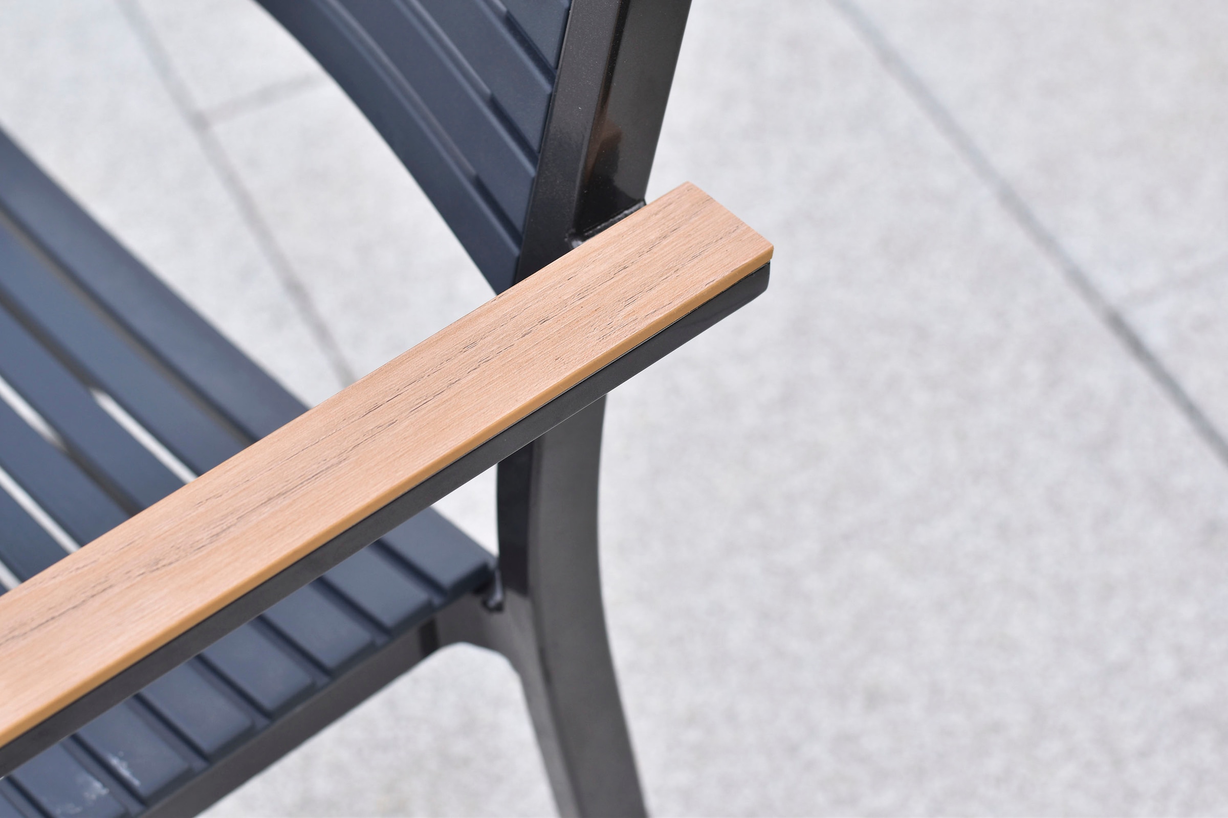 MERXX Garten-Essgruppe »»Paliano«« Set, 5 Stk. tlg. Applikationen, Armlehnen und Tischplatte aus Kunststoff in Holzoptik