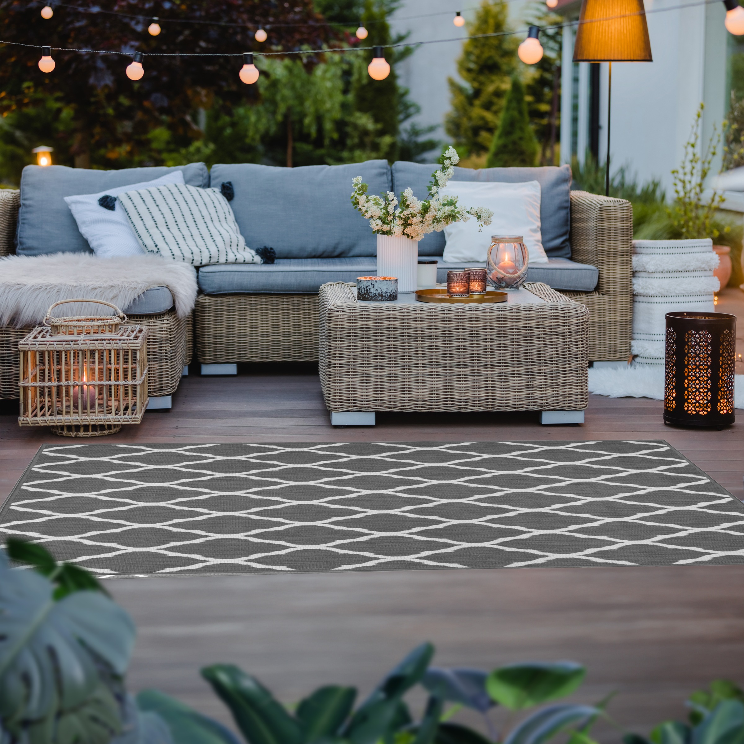Primaflor-Ideen in Textil Teppich »Outdoorteppich REVERSO - Round Rhombus«, rechteckig, 5 mm Höhe, Wendeteppich, Rauten Design, In- und Outdoor geeignet, wasserfest
