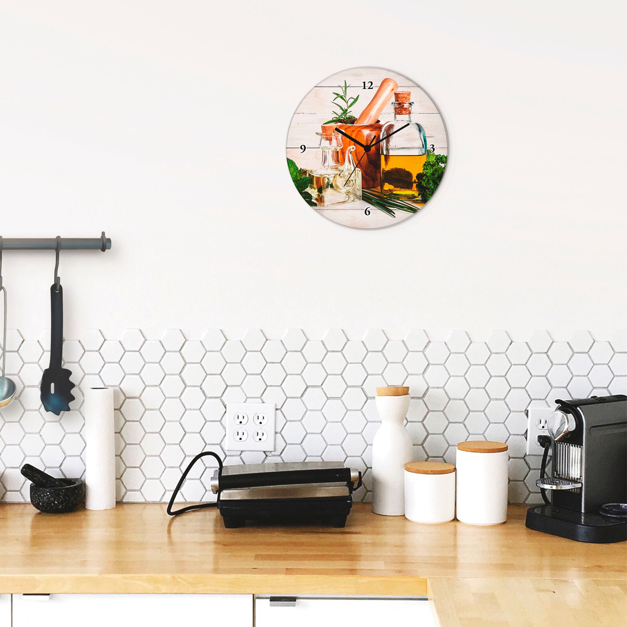 Artland Wanduhr »Olivenöl und Kräuter - Küche« wahlweise mit  Quarz- oder Funkuhrwerk, lautlos ohne Tickgeräusche