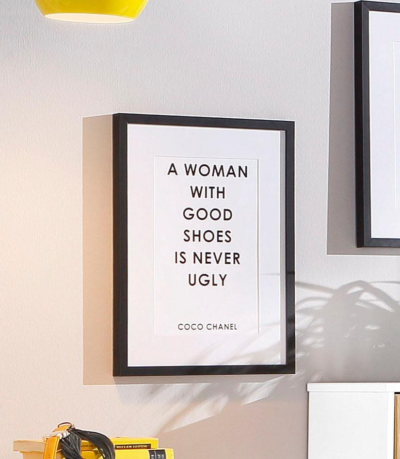 Leonique Bild »Zitat Coco Chanel«, Schriftzug-Schriftzüge-Motivationsbilder-Schwarz-Weiß-Sprüche & Texte, HD Premium Poster-Druck inkl. Holzrahmen