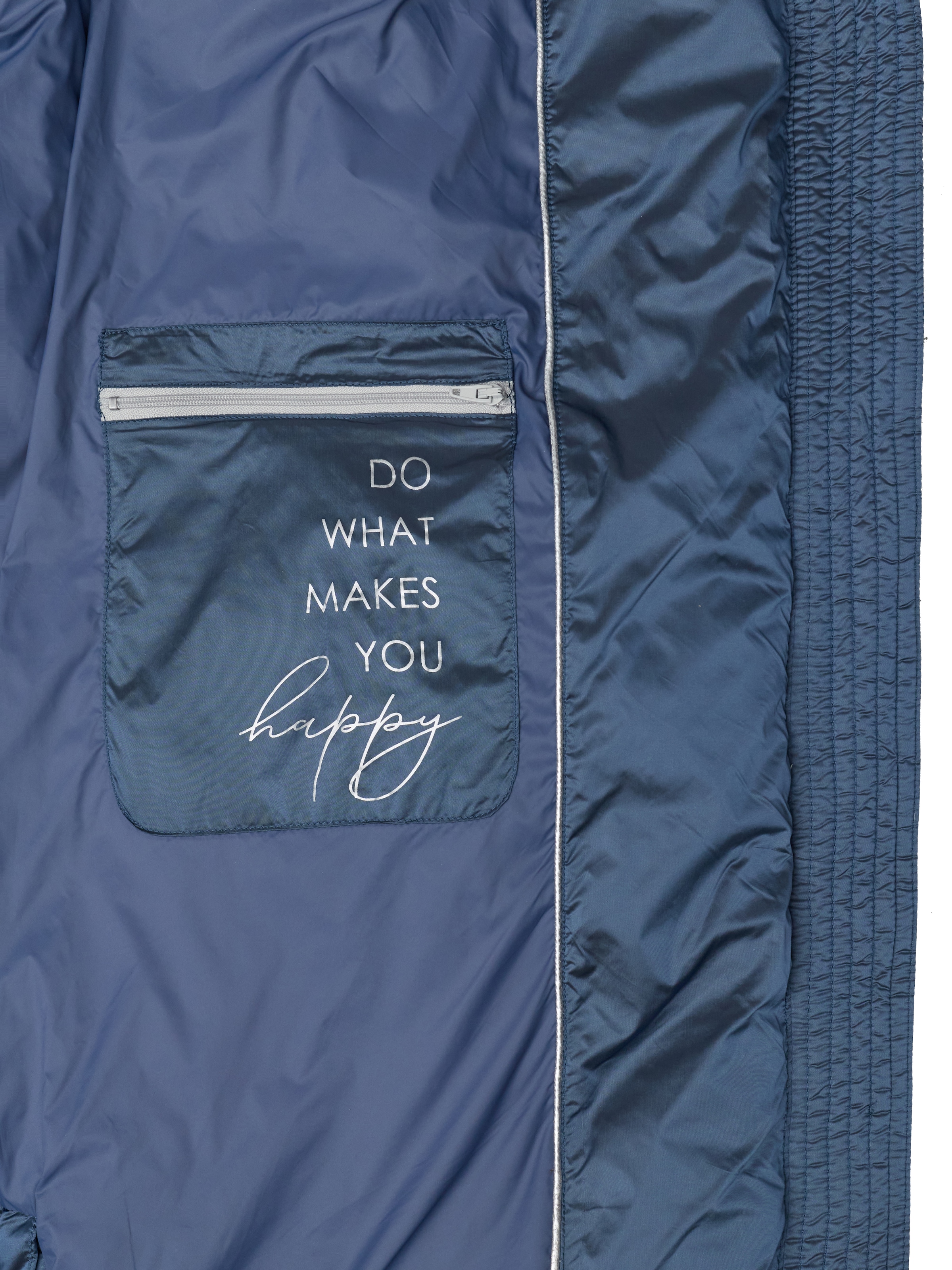 MANISA Steppmantel , mit Stehkragen und fester Kapuze und dekorativen Strickbändern
