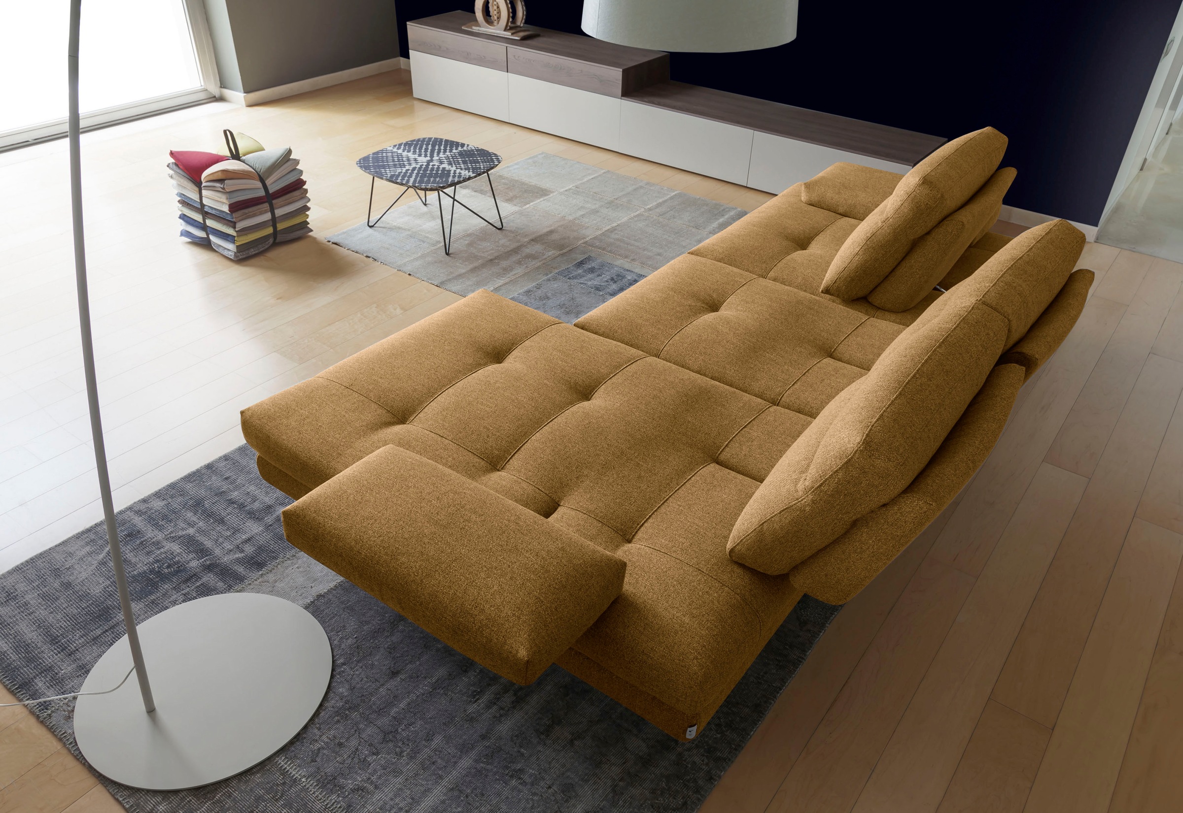 CALIA ITALIA Ecksofa »Toby Wing, L-Form, Designsofa mit sensationellem Sitzkomfort«, inklusive Sitztiefenverstellung, Füße in chrom glänzend