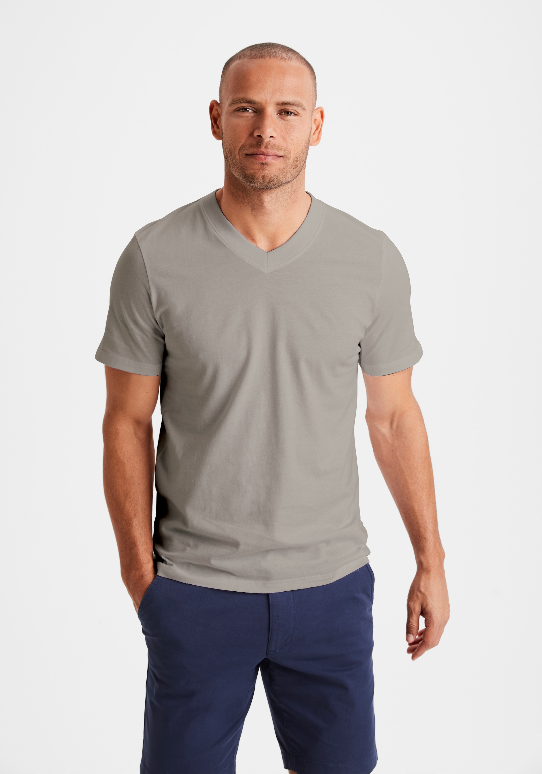 KangaROOS V-Shirt, (2er-Pack), ein Must-Have in klassischer Form bei ♕ | T-Shirts