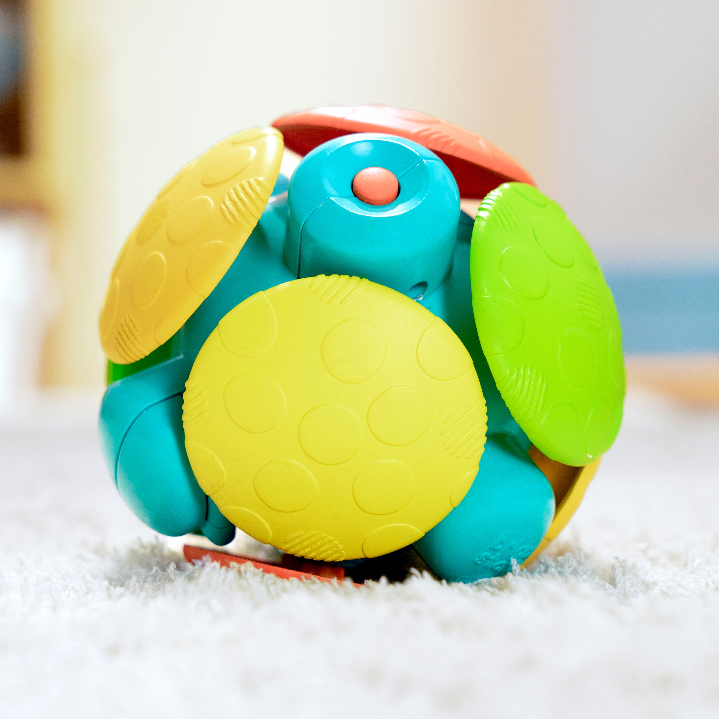 Bright Starts Greifspielzeug »Wobble Bobble™ Crawl & Chase Ball«