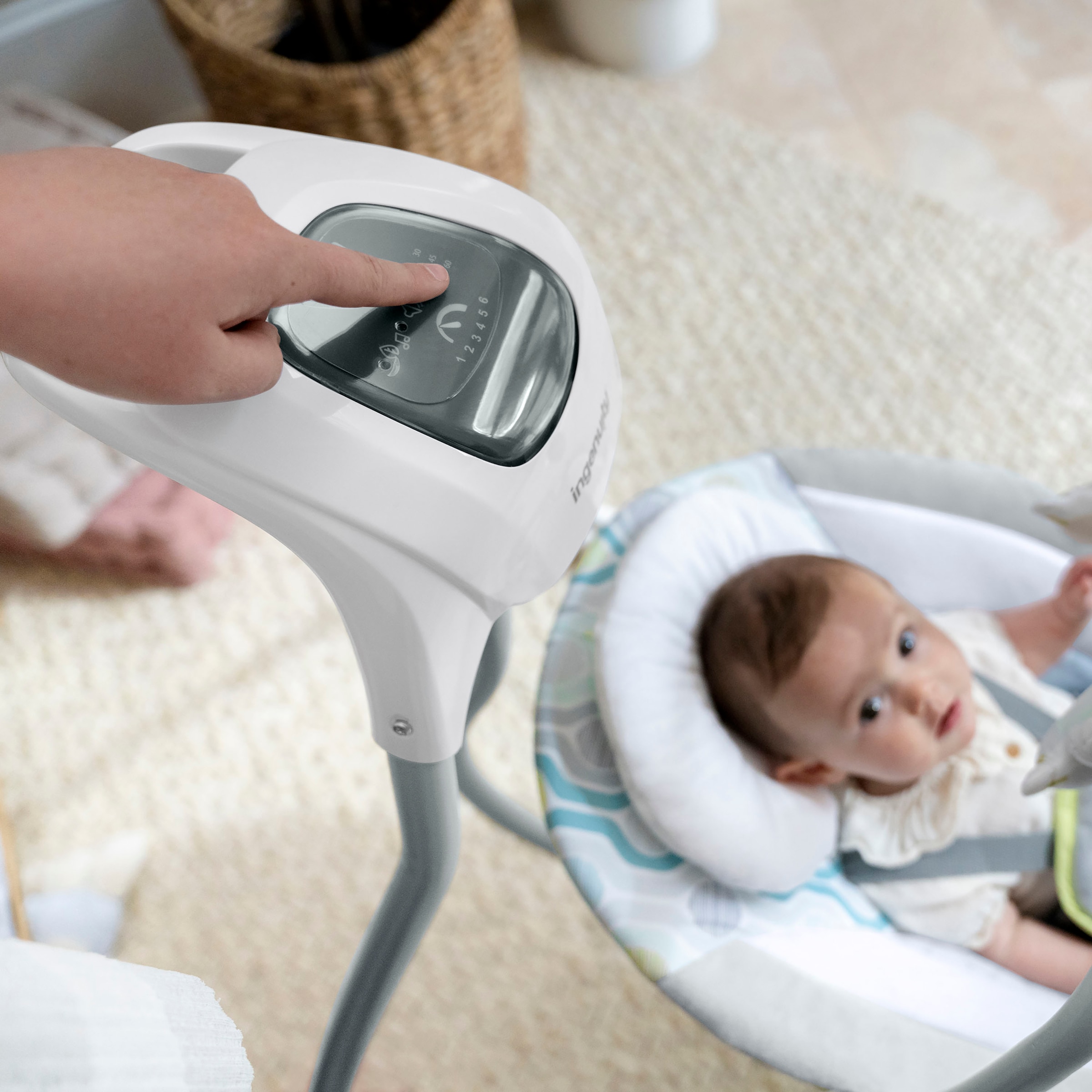 ingenuity Babywippe »SimpleComfort  Compact Soothing Swing - Everston« mit Sound-Effekt