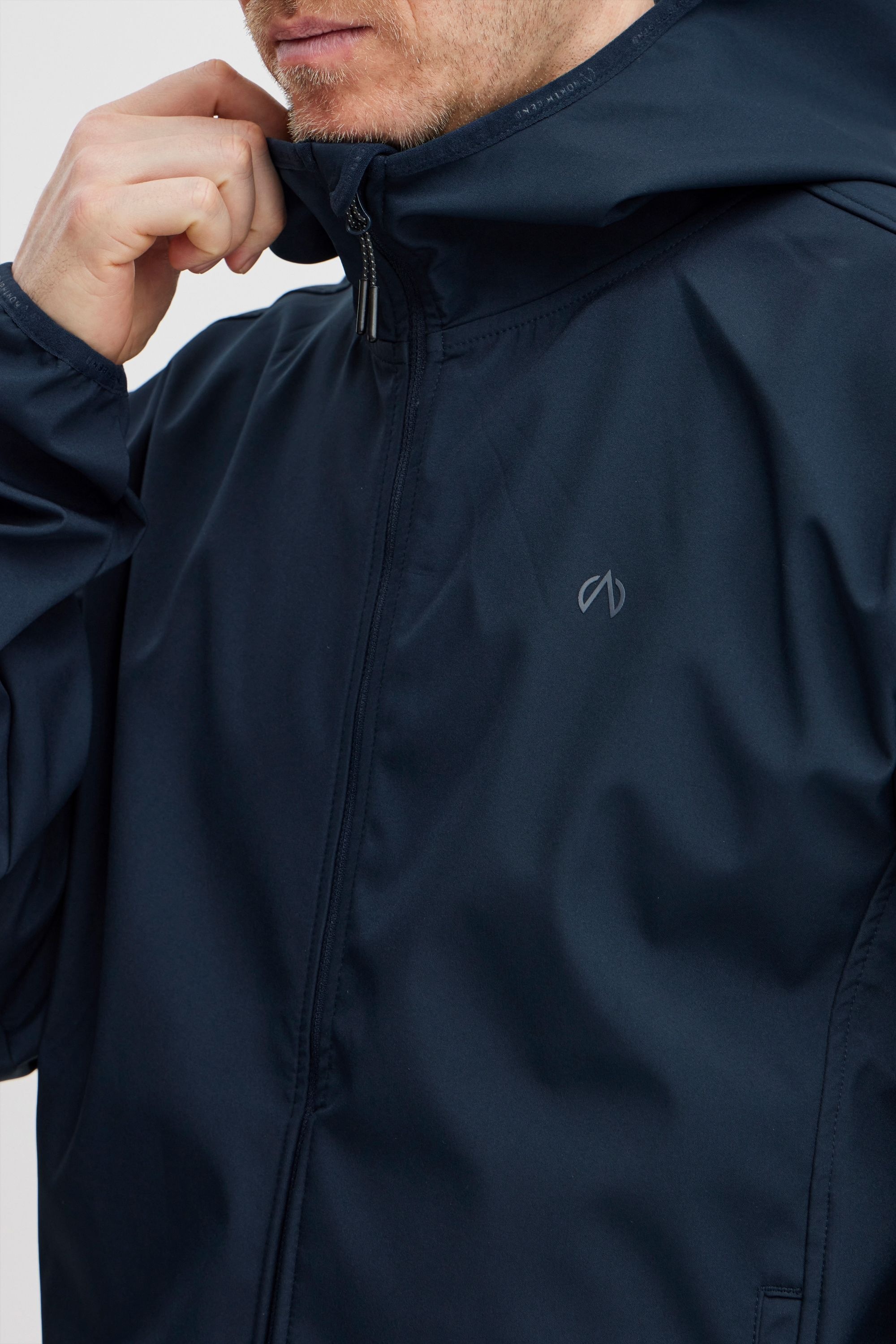 North Bend Softshelljacke »Softshelljacke NBLuango M W-PRO 8.000 mit wasserdichter Beschichtung«