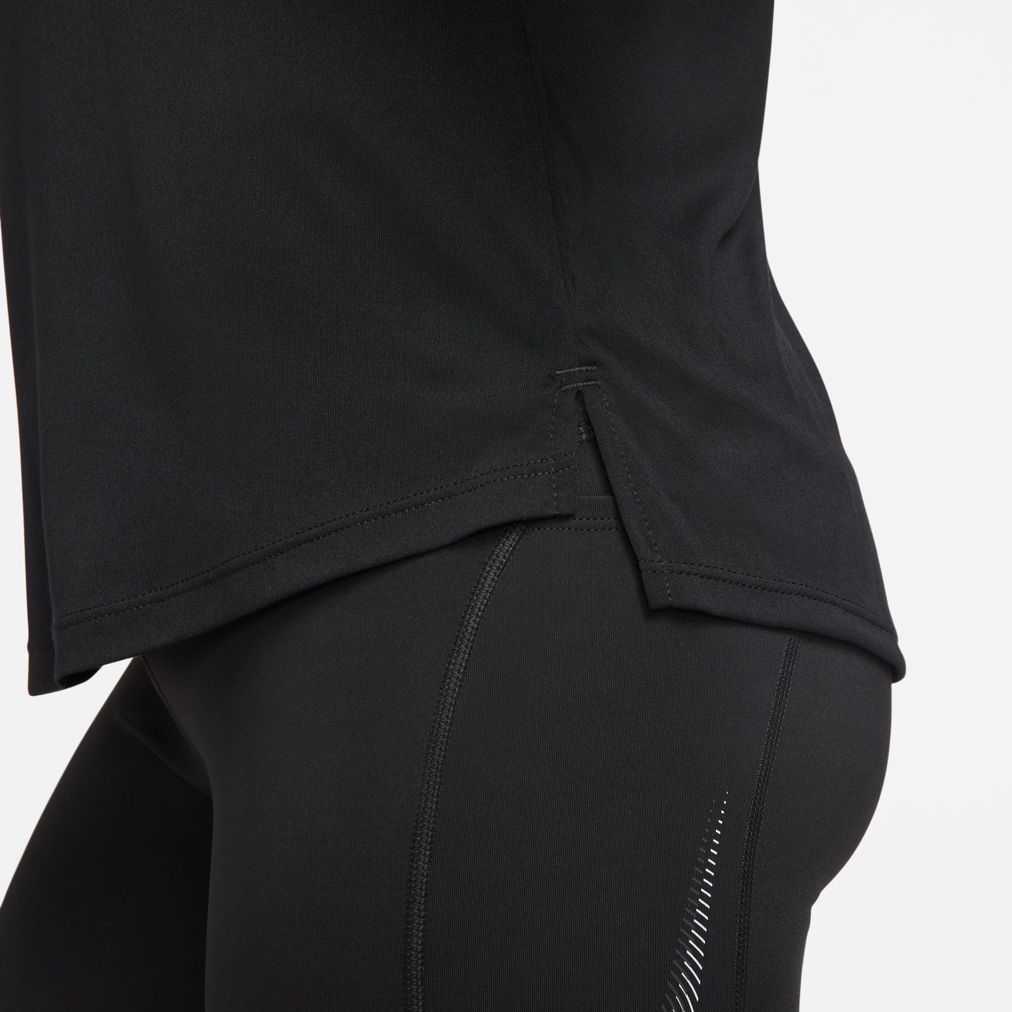 Nike Laufshirt »DRI-FIT SWOOSH WOMEN'S SHORT-SLEEVE RUNNING TOP«