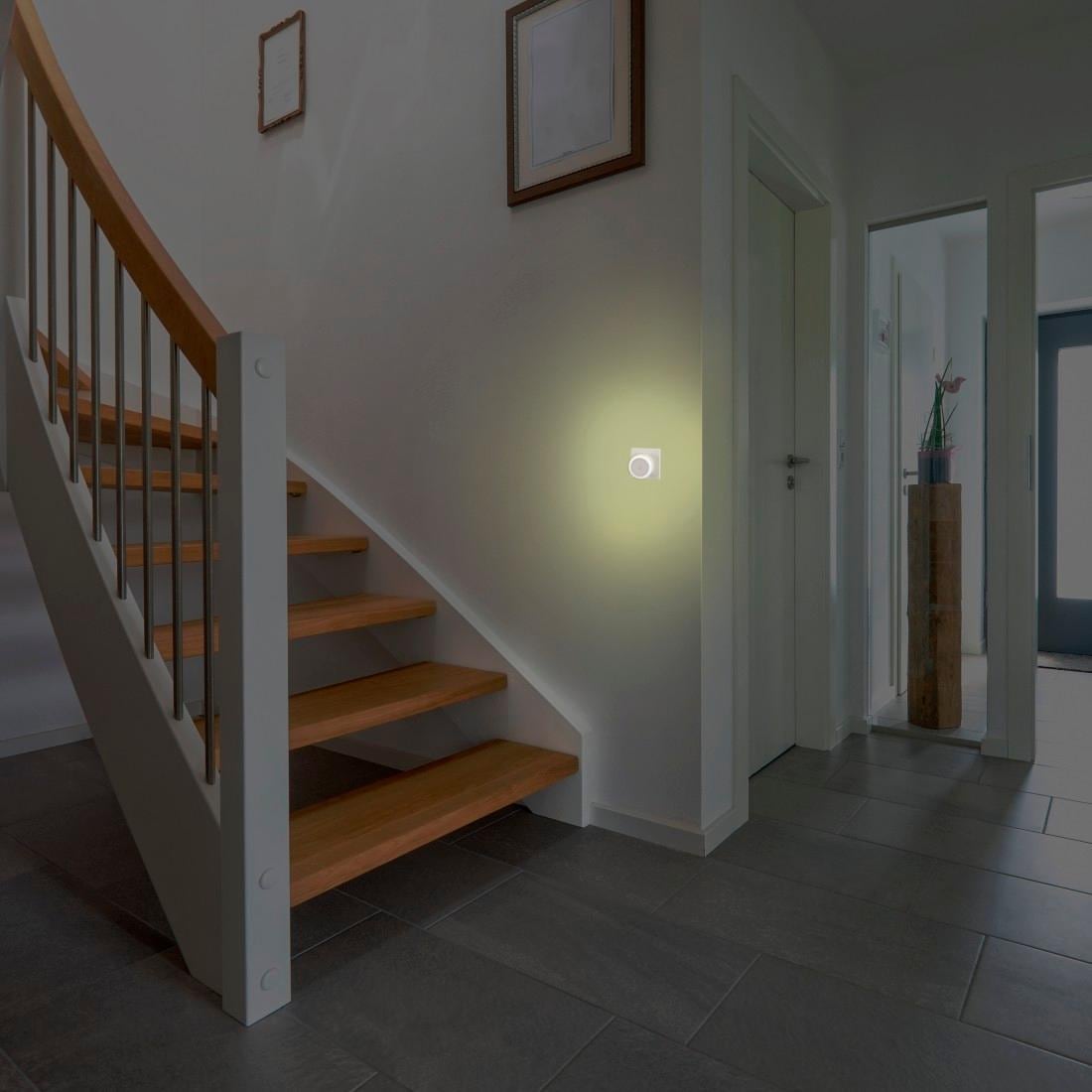 Hama LED Nachtlicht »Nachtlicht für Stecksode mit Touch Sensor, warmweiß, energiesparend« Warmweiß Für Kinder, Babys und Erwachsene