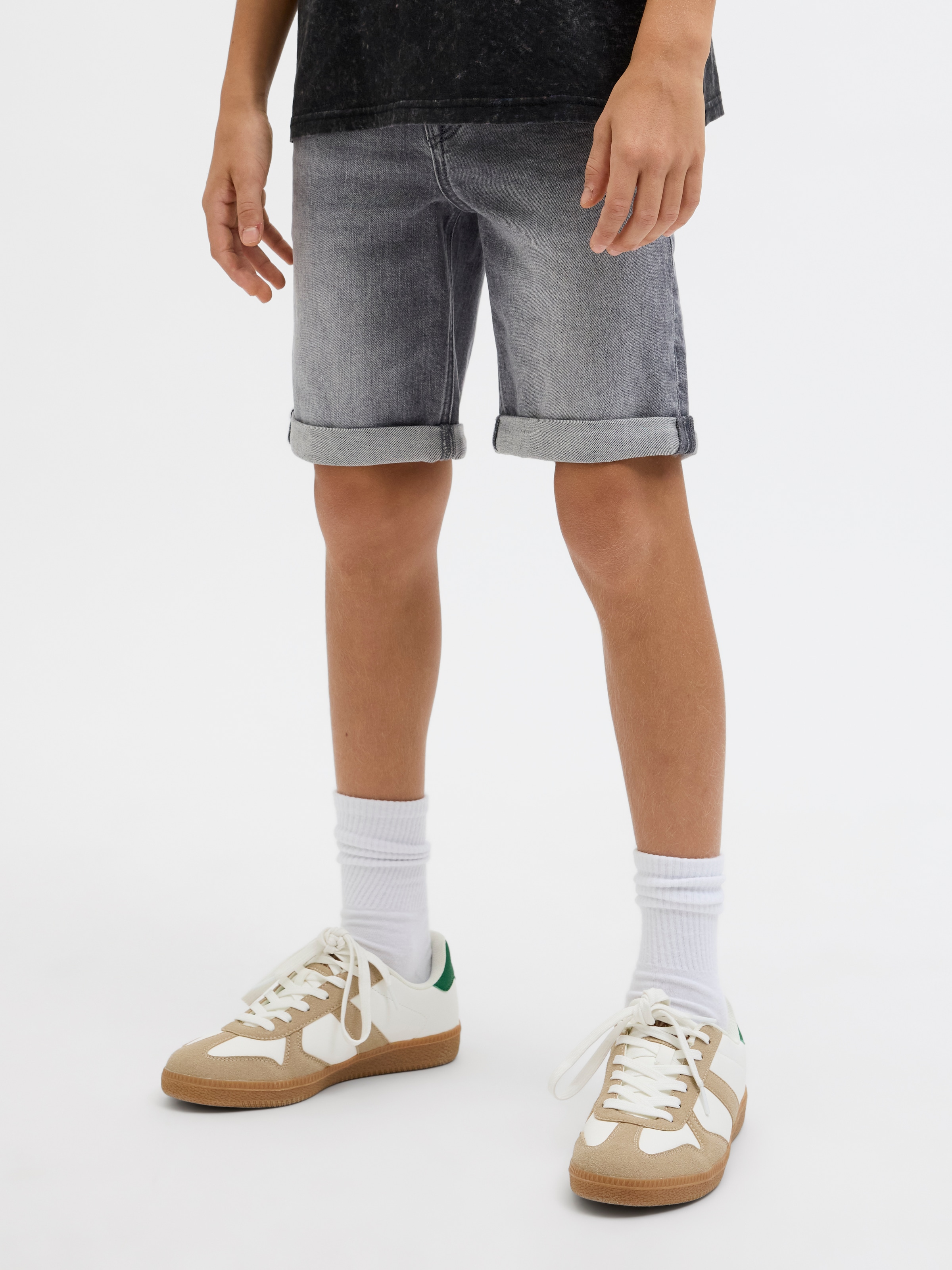 Jack & Jones Junior Shorts »JJIRICK bequem mit mittlerer Taille für Jungen«  unifarben, modisch, regular fit, Web,