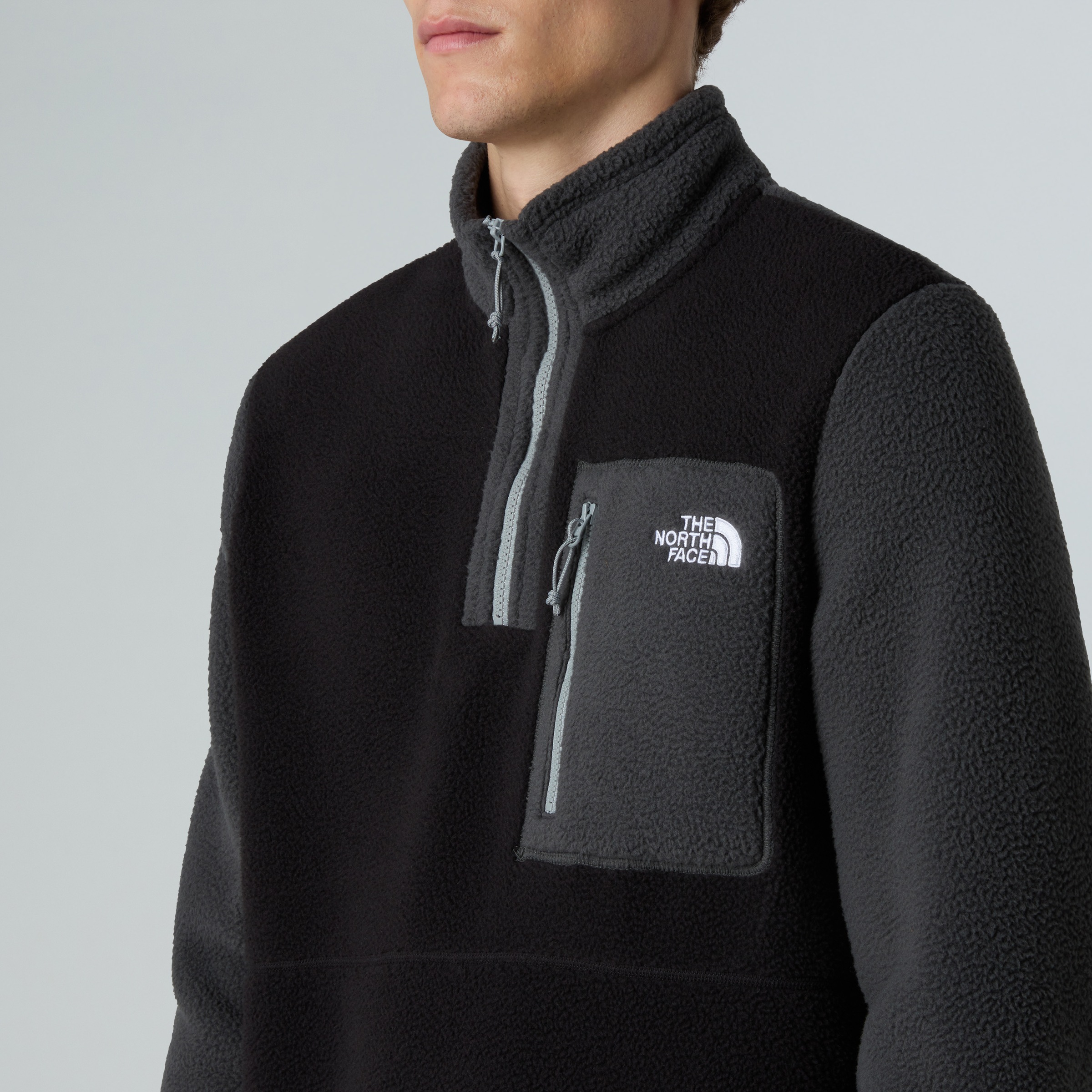 The North Face Strickfleece-Pullover »M YUMIORI 1/4 ZIP« aus Strickfleece, mit Stehkragen, mit Brusttasche, pflegeleicht