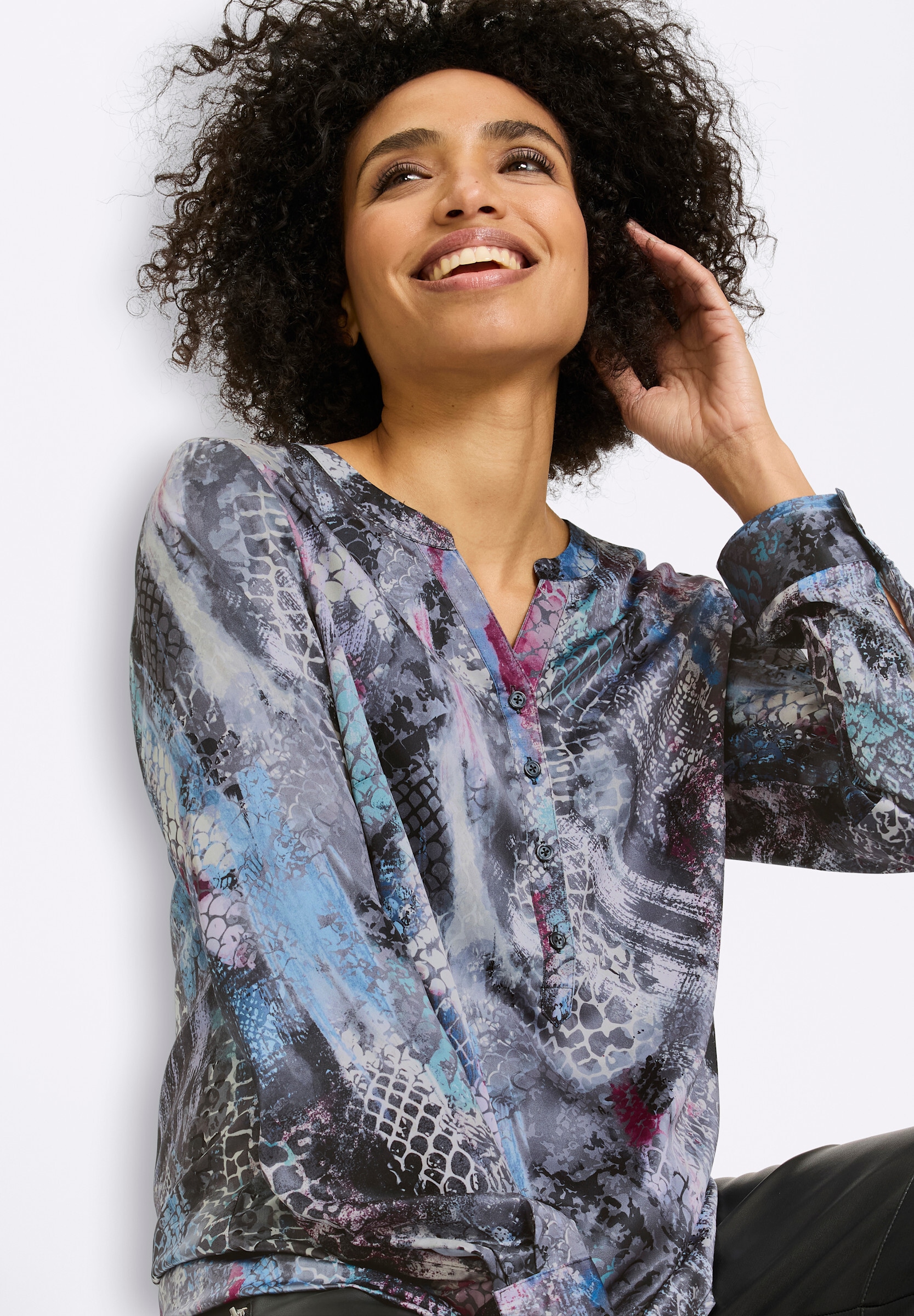 heine Klassische Bluse »Druckbluse Druckbluse mit grafischem Dessin«
