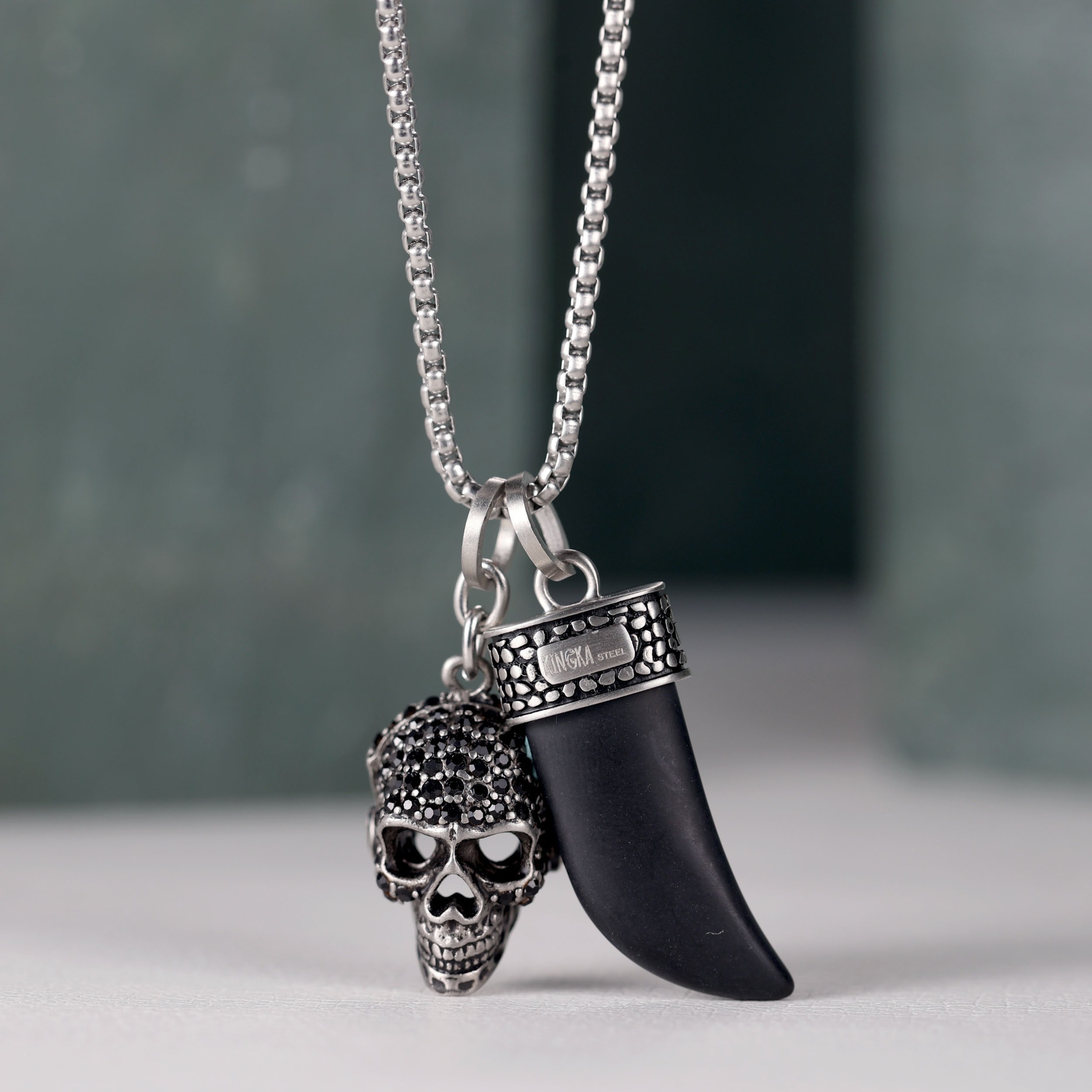 Kingka Kette mit Anhänger »Schmuck Geschenk Edelstahl Halskette Zahn Totenkopf, OSN-850SBK-BX«, (Set, 3 tlg.), mit Onyx, Zirkonia (synth.)