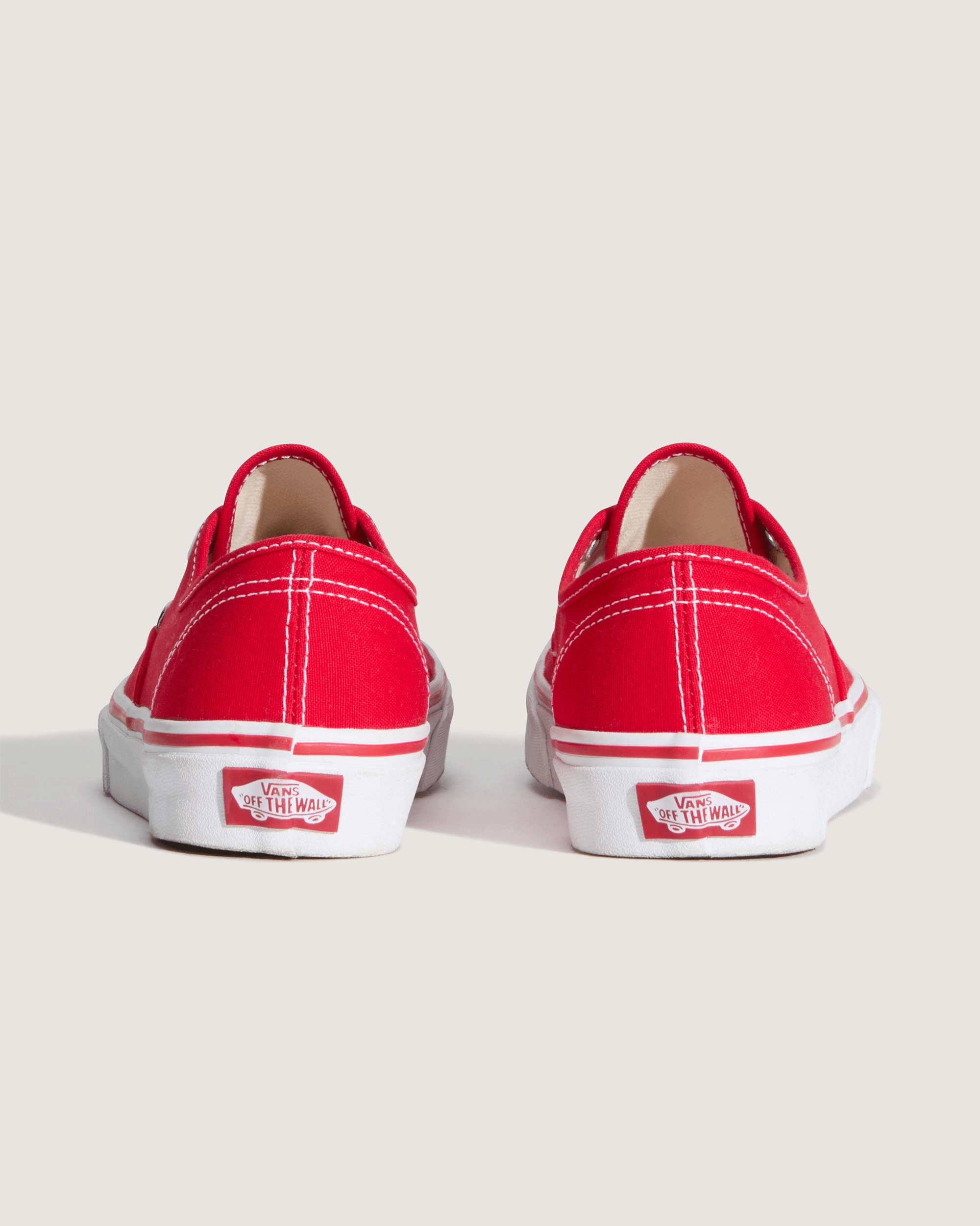 Vans Sneaker »UA Authentic«  aus textilem Canvas-Material