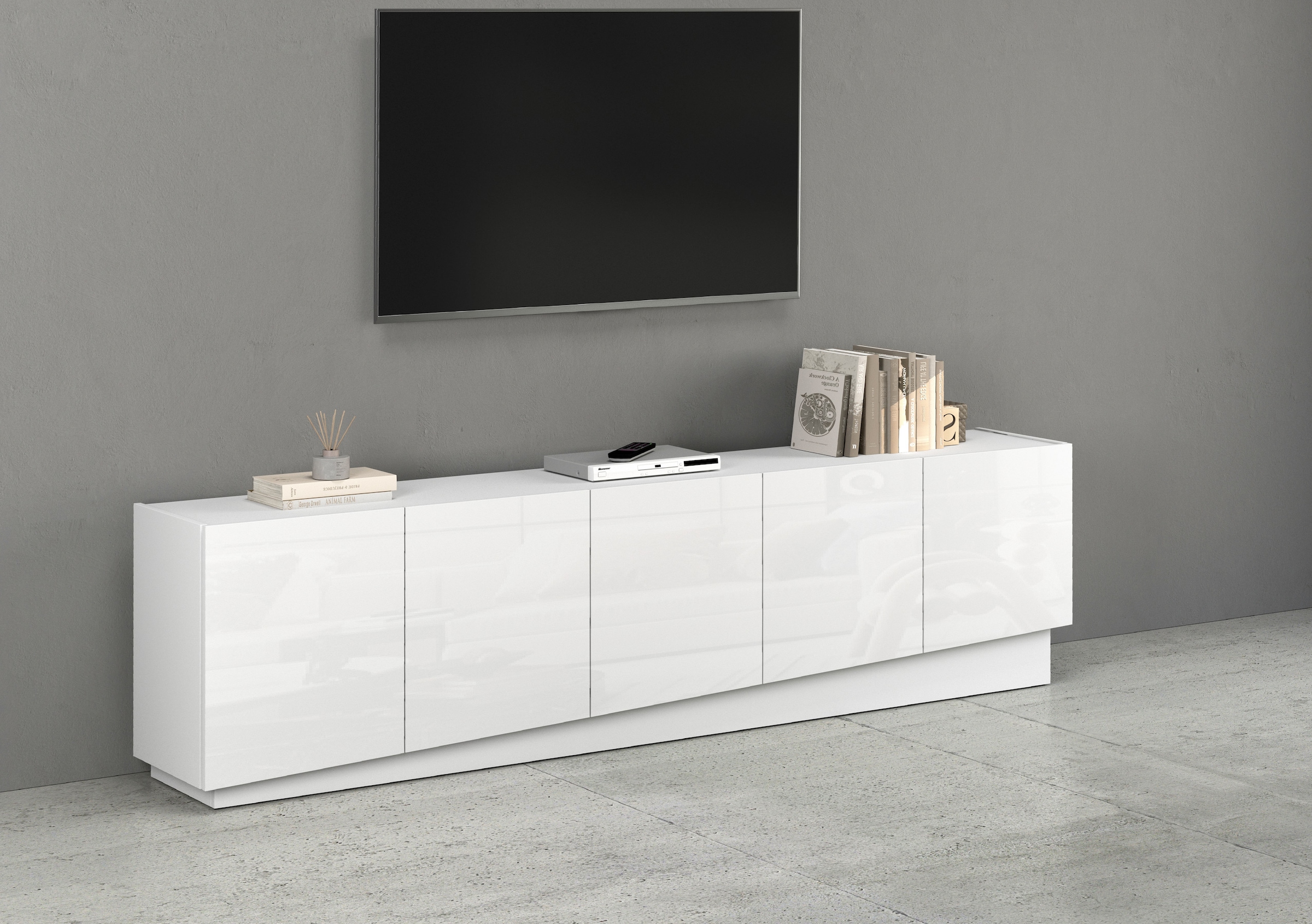 INOSIGN Lowboard »VELA, Höhe 60 cm, Breite 225 cm,Design mit schrägen Türen« 1 Stk. tlg. Made in Italy, Maße-B/T/H: 225x35x60, Lowboard, TV-Board, TV-Kommode