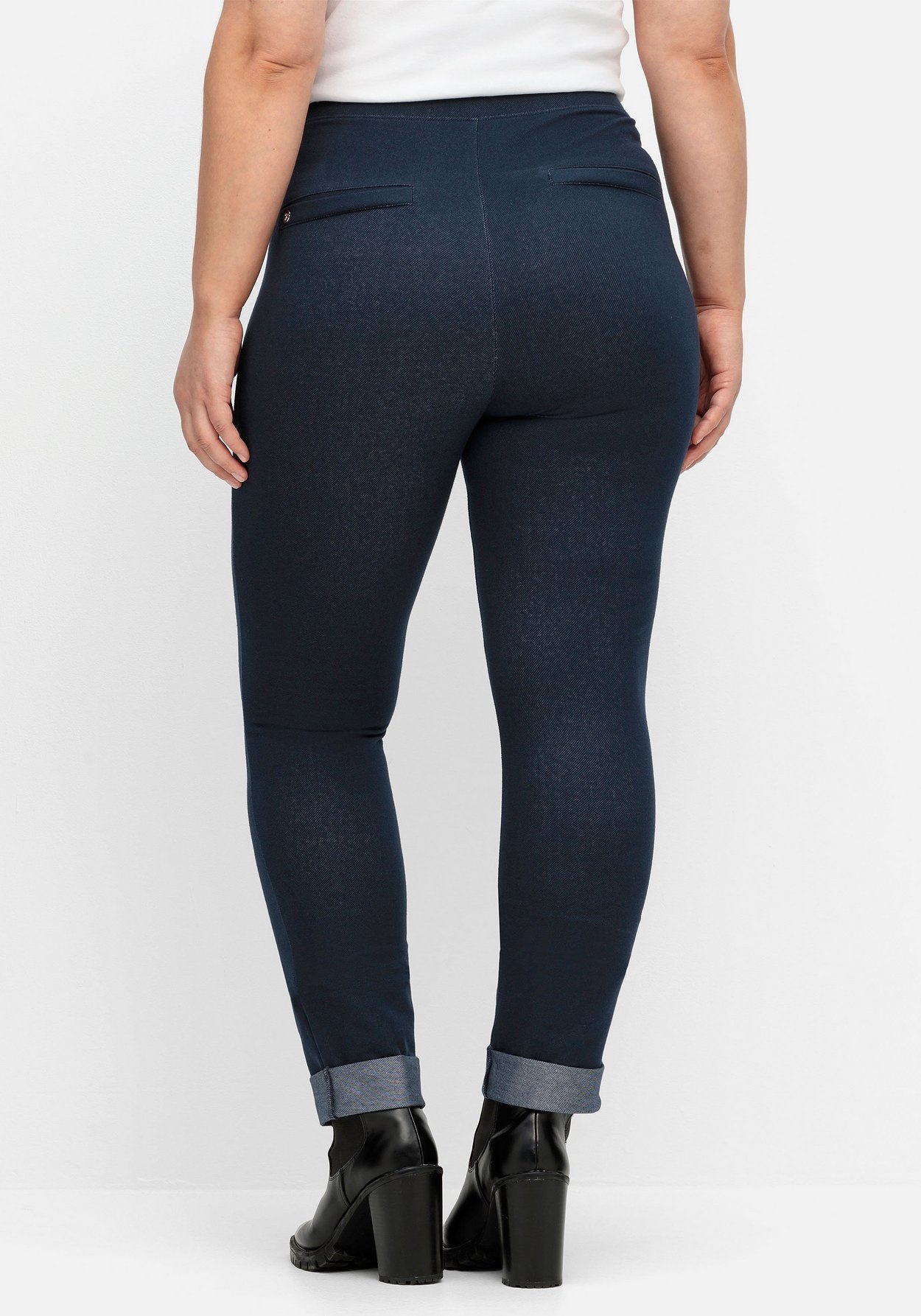 Sheego Leggings »Leggings mit fixiertem Aufschlag am Saum«