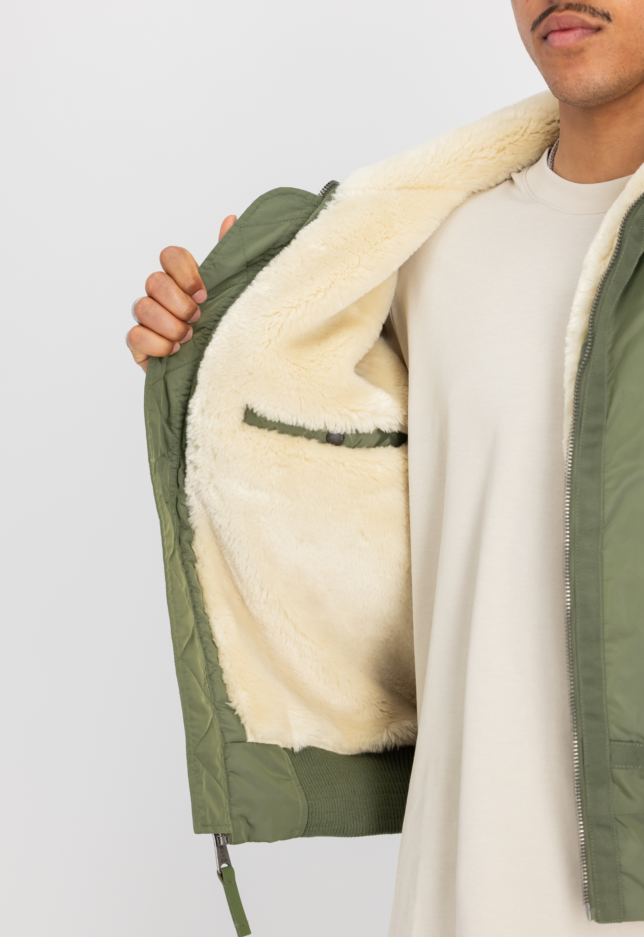 Alpha Industries Bomberjacke »Alpha Industries Men - Bomber Jackets B-15 III TT Two Tone«