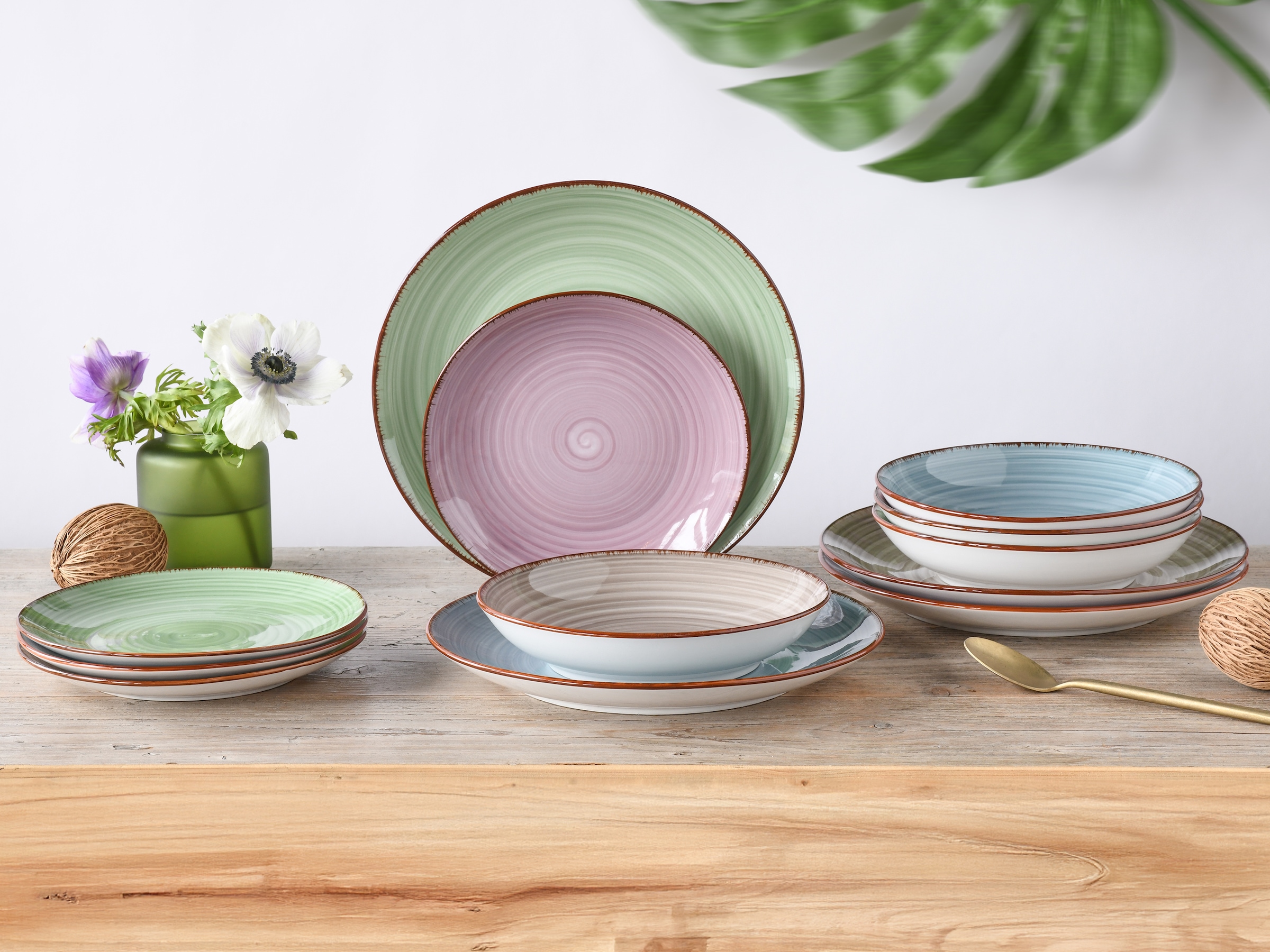 CreaTable Teller-Set »Samba Bunt, Tellerset 12 tlg« Handgemalter Spiraldekor