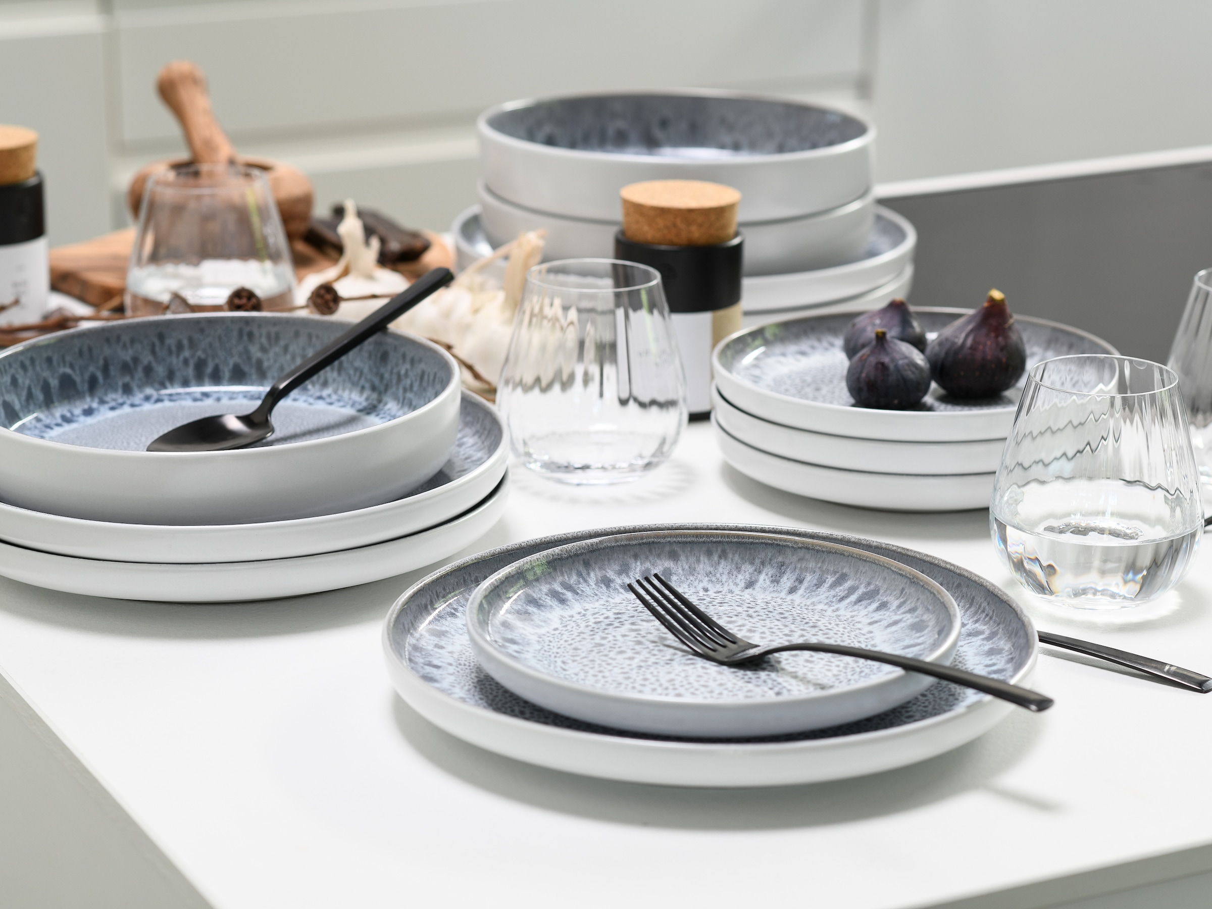 OTTO home Tafelservice »modernes Geschirr-Set, Service Lykk« hohe Haltbarkeit, spülmaschinen- & mikrowellengeeignet, Reaktivglasur