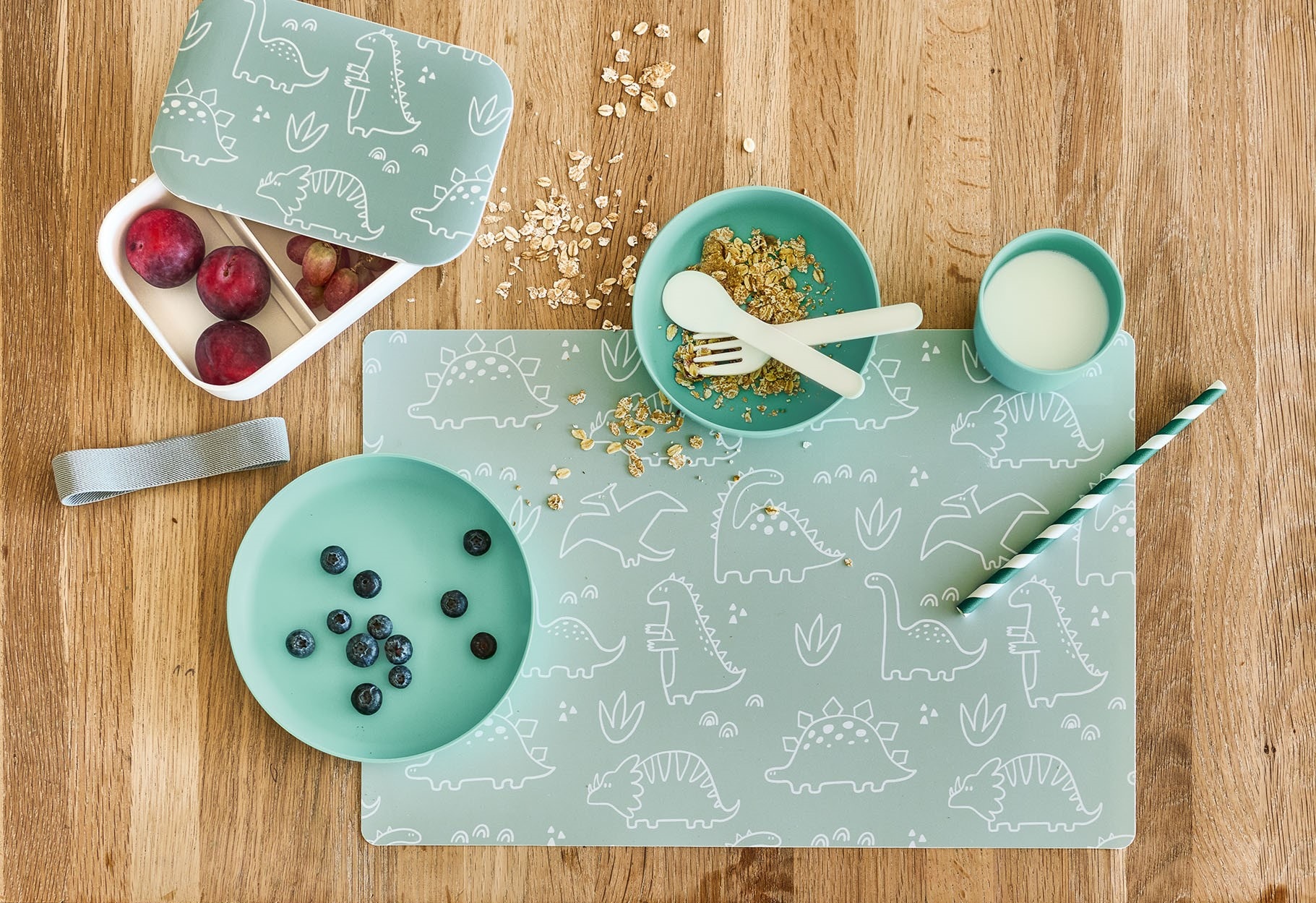 Zeller Present Kindergeschirr-Set, (Set, 5 tlg., 5-tlg.), (je 1 Teller, Schüssel, Tasse, Gabel, Löffel)