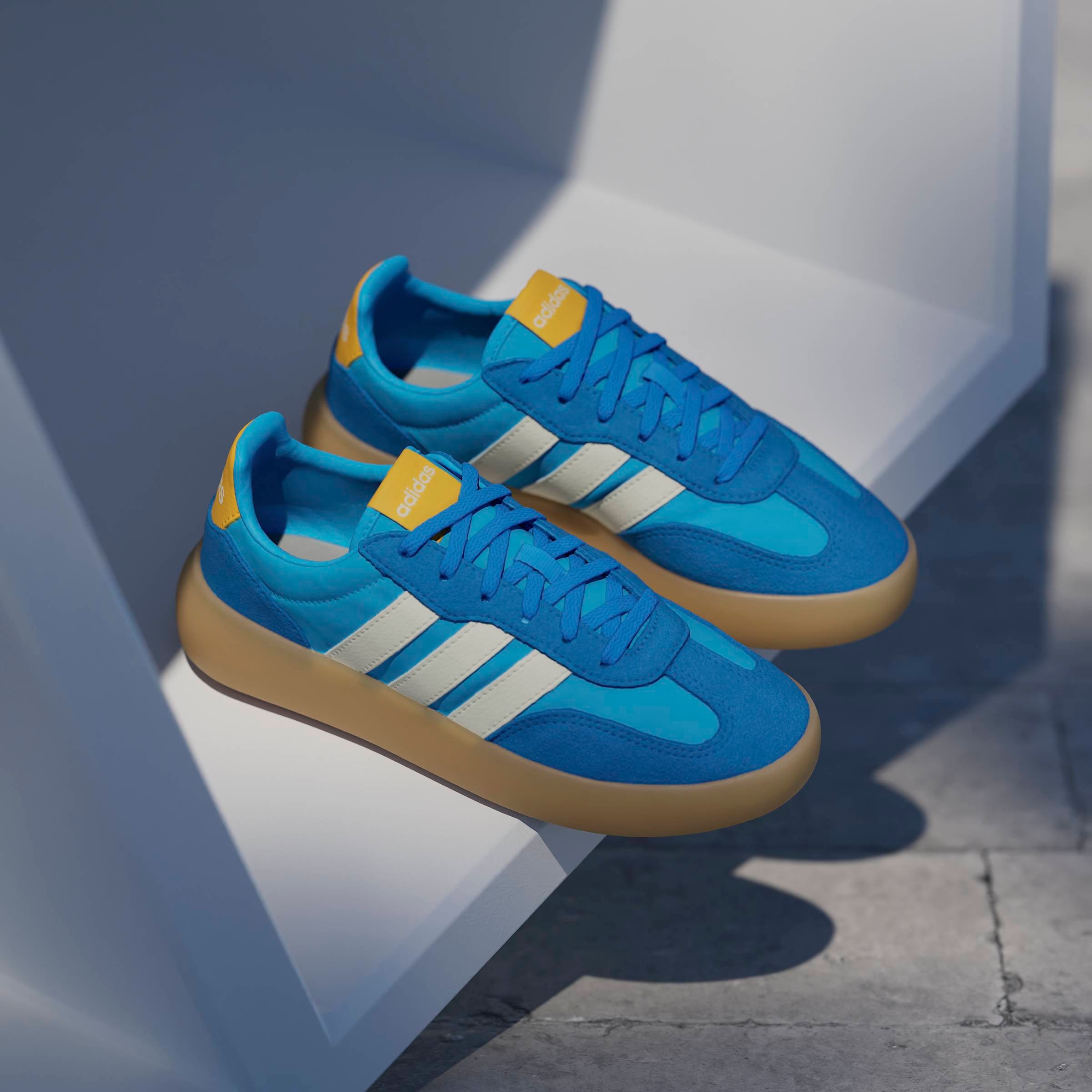 adidas Sportswear Sneaker »BARREDA DECODE KIDS«  inspiriert vom adidas Handball Spezial, für Kinder & Jugendliche