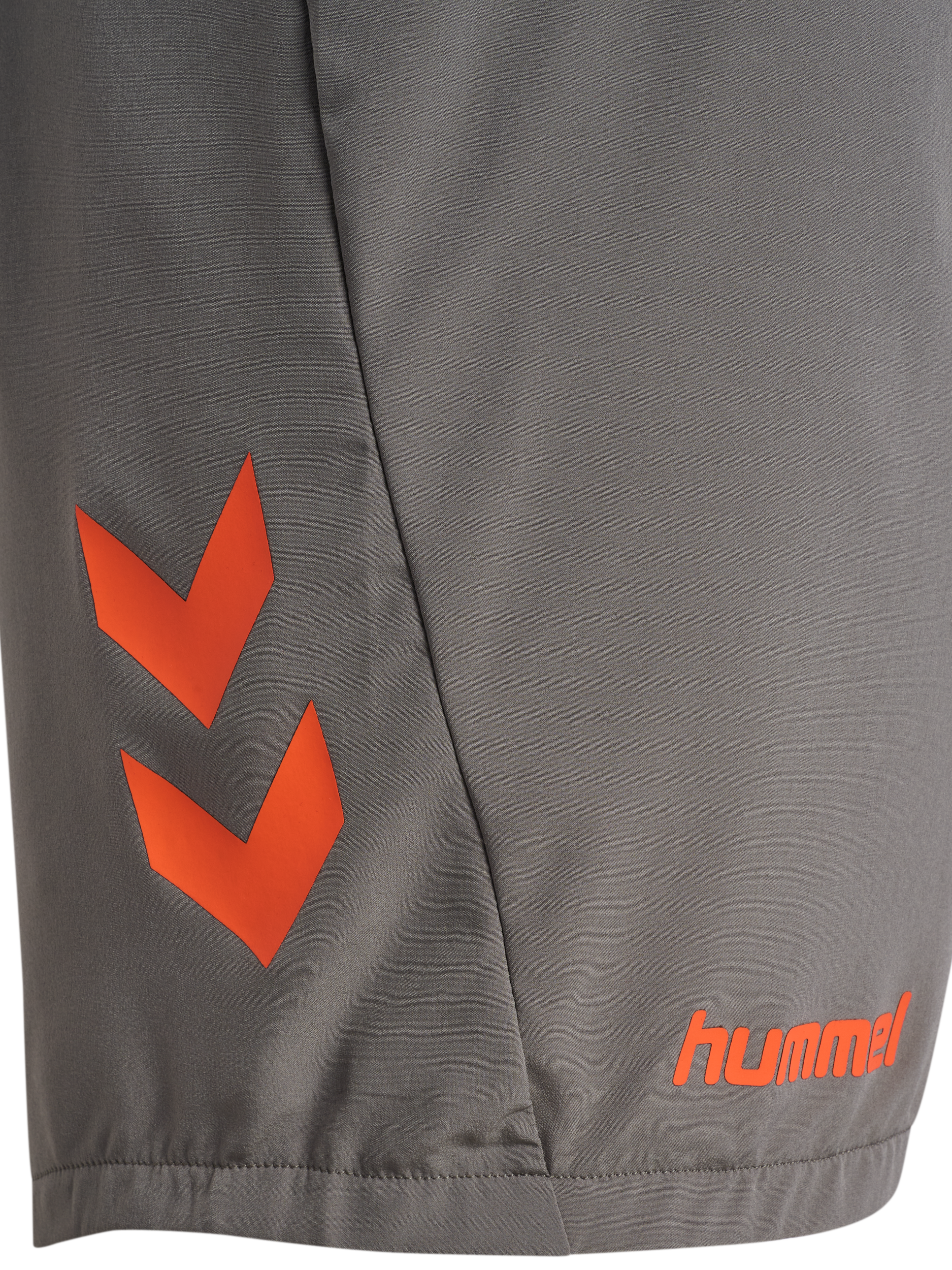 hummel Trainingsshorts »HMLBLAZE PRO TRAINING SHORTS«, (1 tlg.)