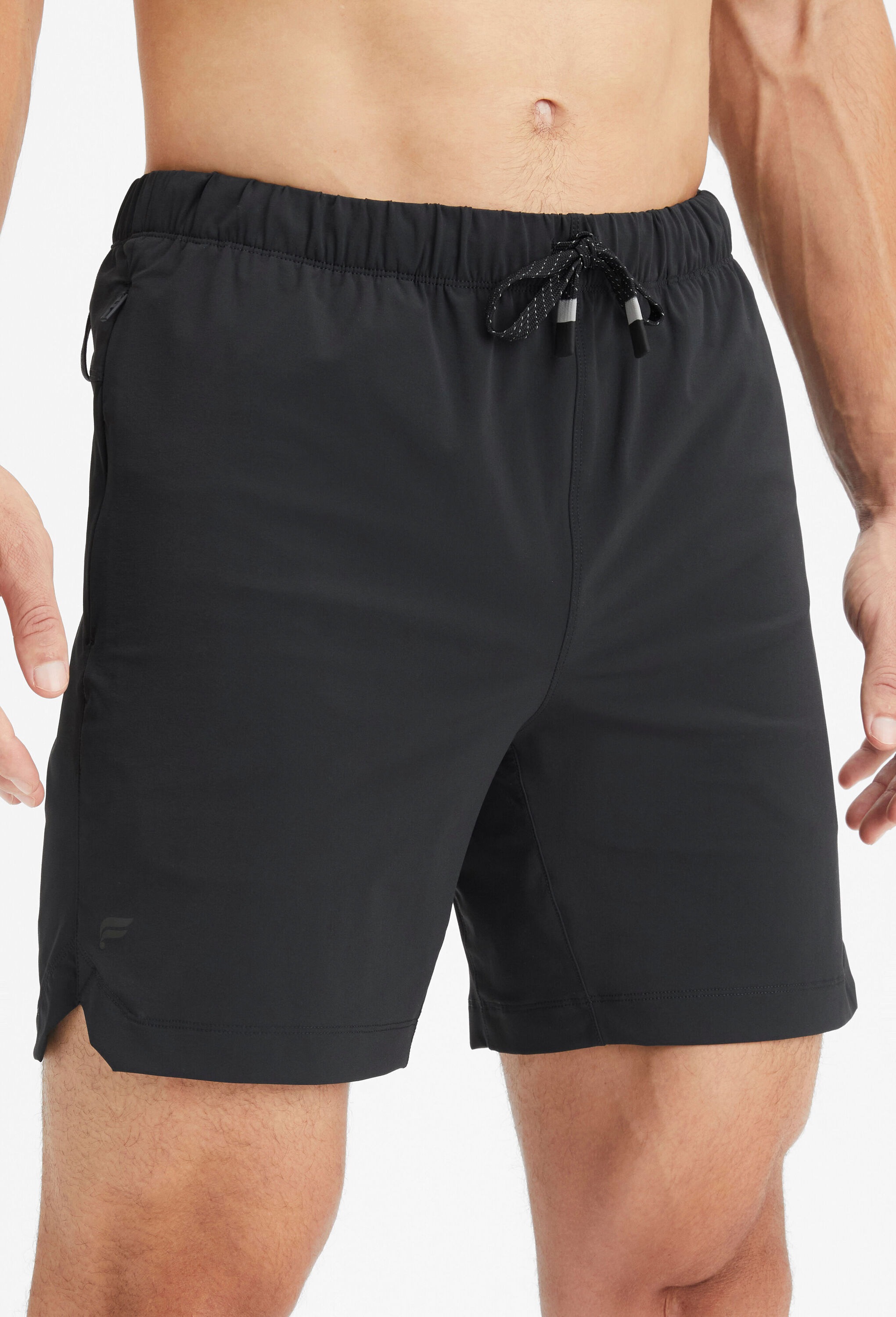 Fabletics Outdoorhose »Fabletics Shorts The One Short 18cm«  mit Reißverschlusstaschen