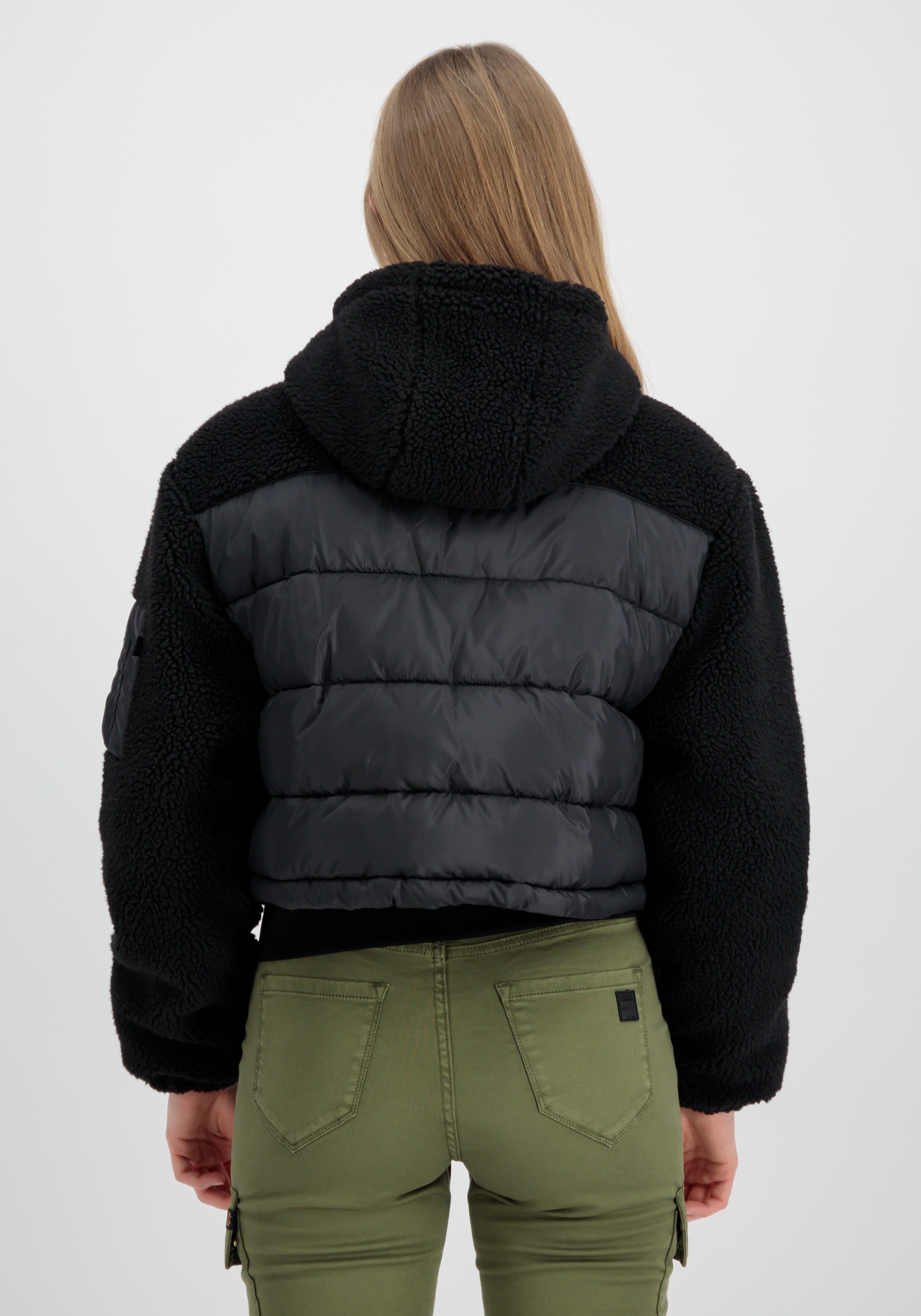 Alpha Industries Winterjacke »Alpha Industries Women - Cold Weather Jackets Teddy Puffer Women«
