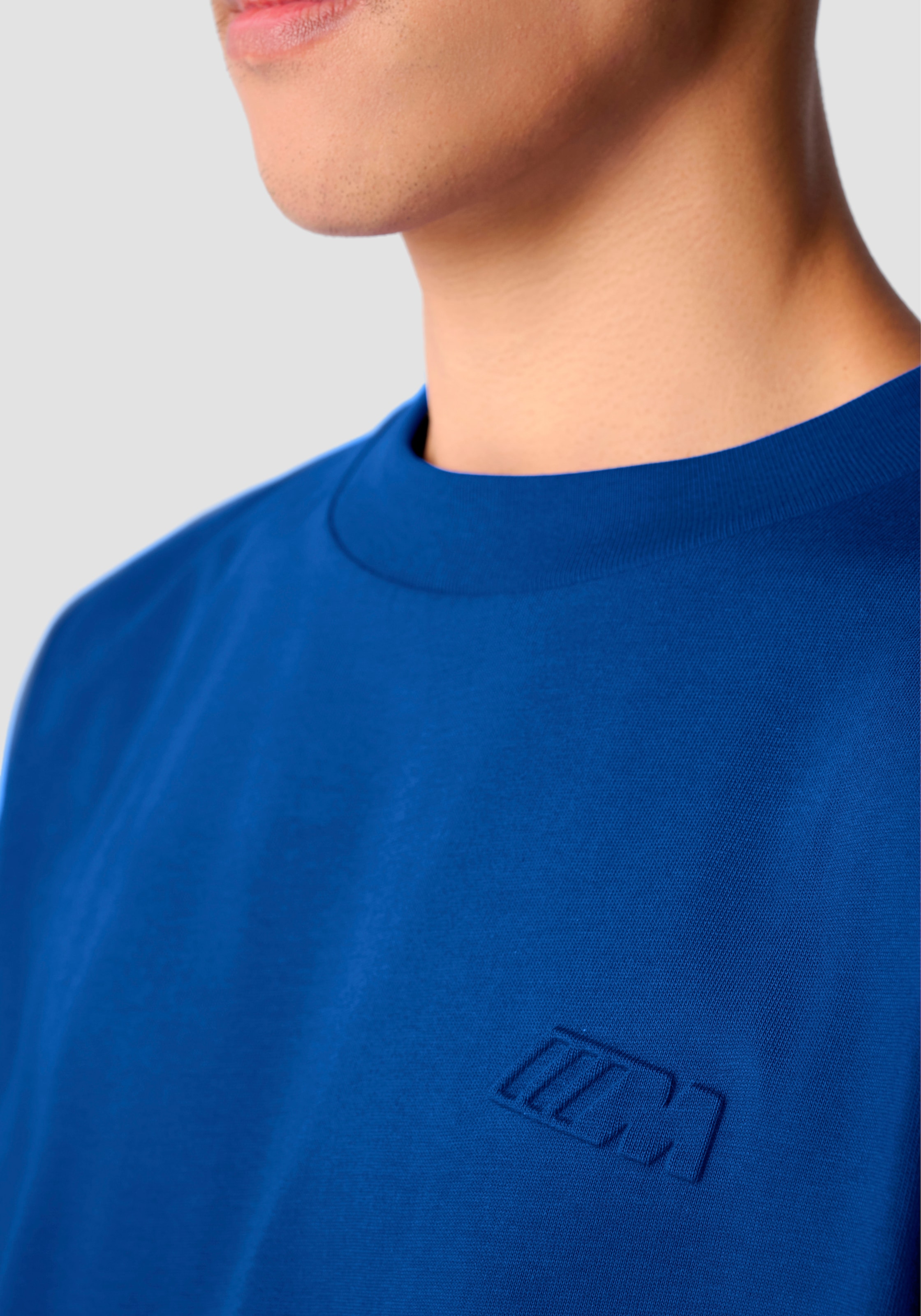BMW T-Shirt, mit Logostickerei auf Brusthöhe