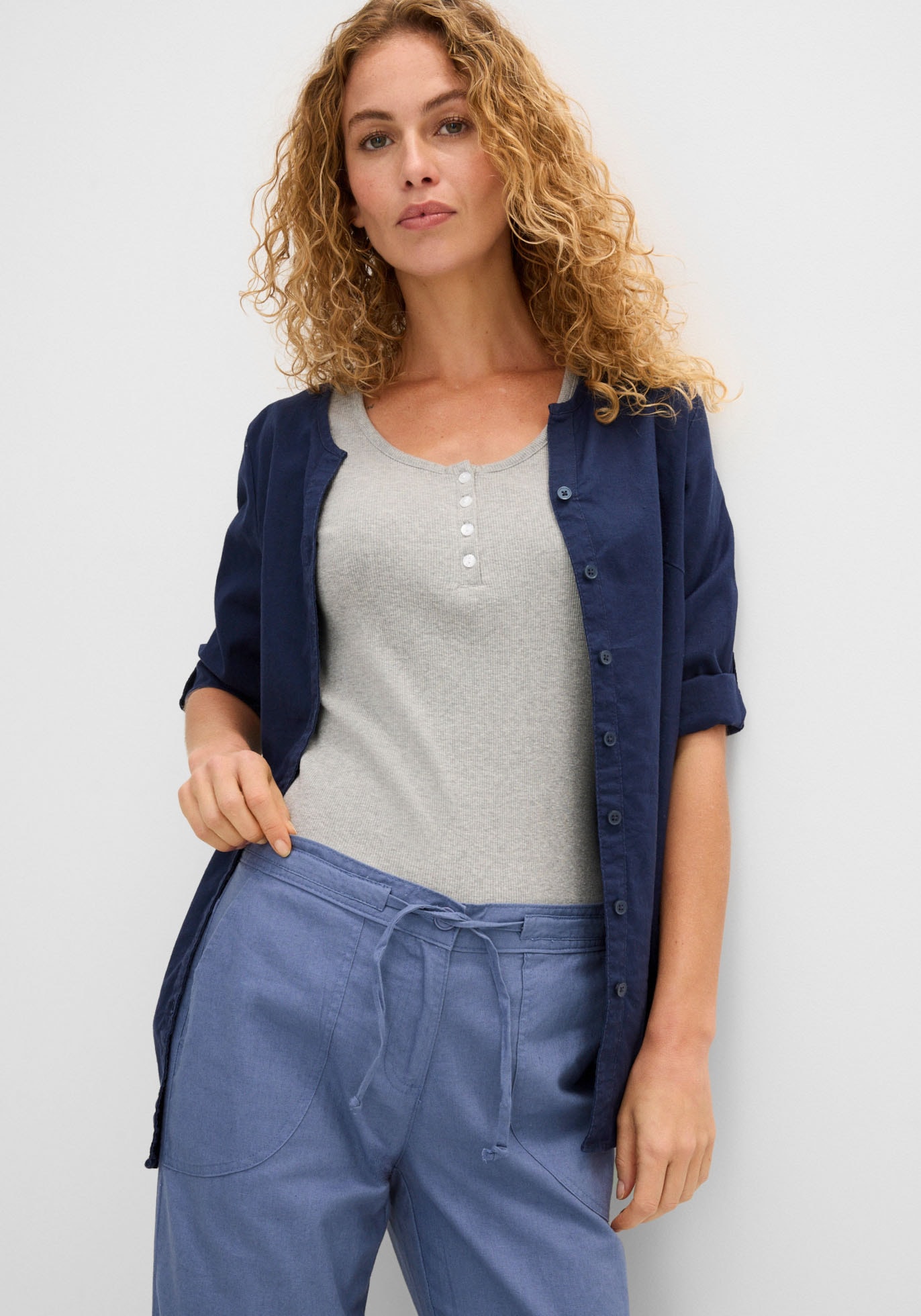 bonprix Leinenhose  Loose Fit, mit Kordelzugbund, mit Eingrifftaschen, mit Gesäßtaschen