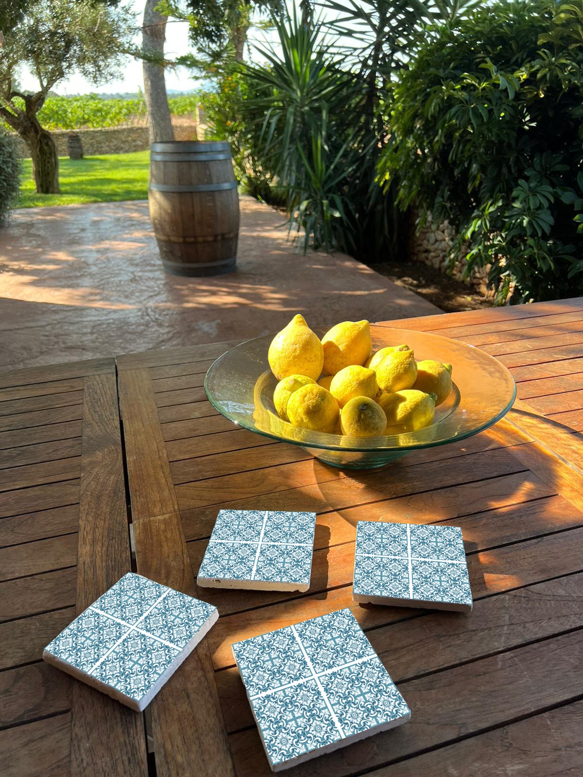 queence Getränkeuntersetzer »Blau Weiß Mosaik Fliesen Steine«, (Set, 4 tlg.), Mosaik Set Topfuntersetzer Naturstein Untersetzer 10x10x1cm