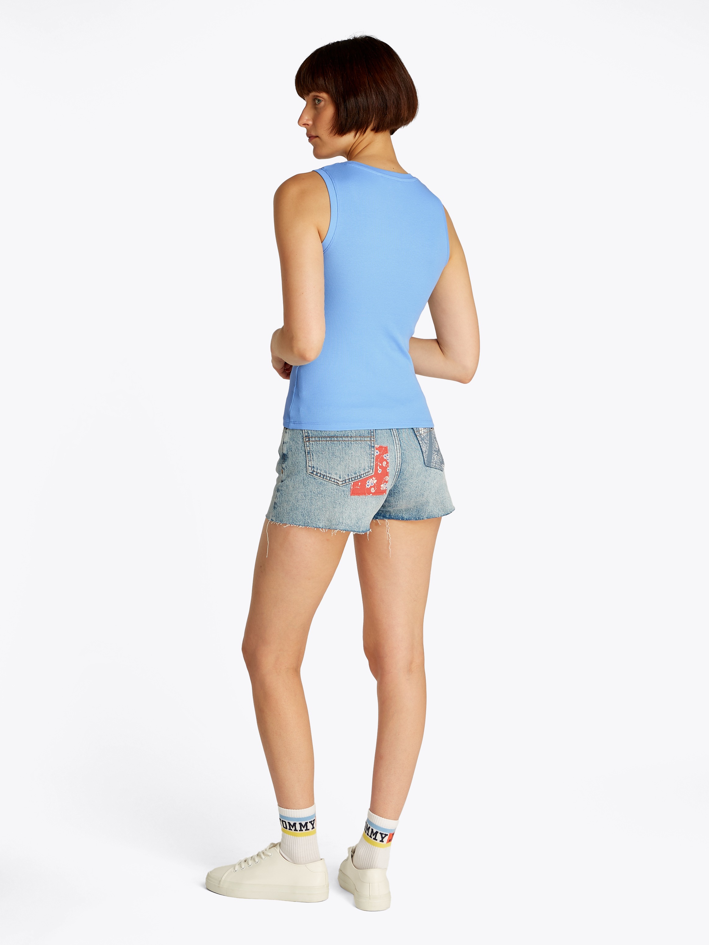 Tommy Jeans Tanktop »TJW ESSENTIAL RIB TANK EXT«, mit Logostickerei