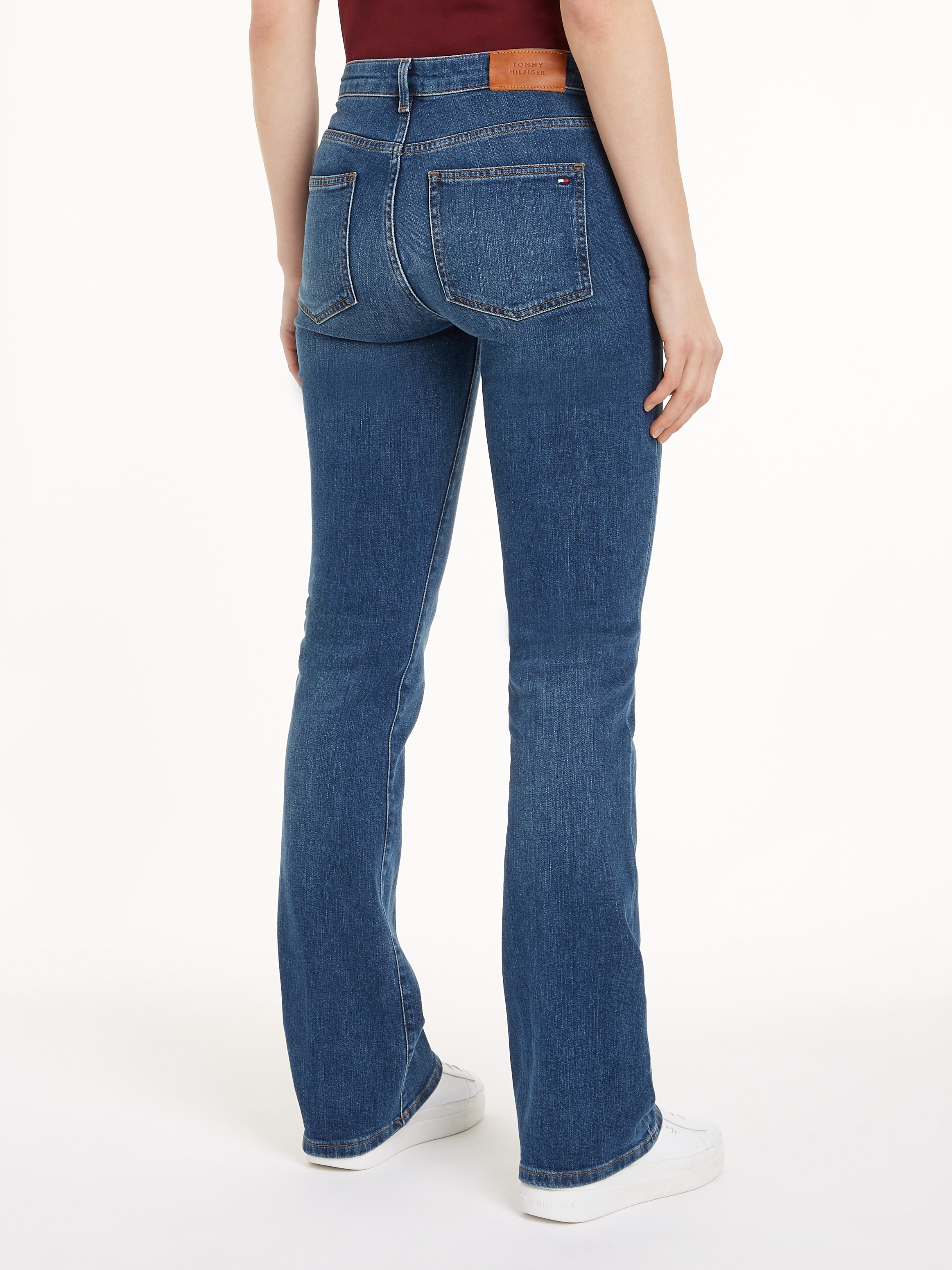 Tommy Hilfiger Bootcut-Jeans »BOOTCUT RW CLER«, mit Tommy Hilfiger Logo-Badge