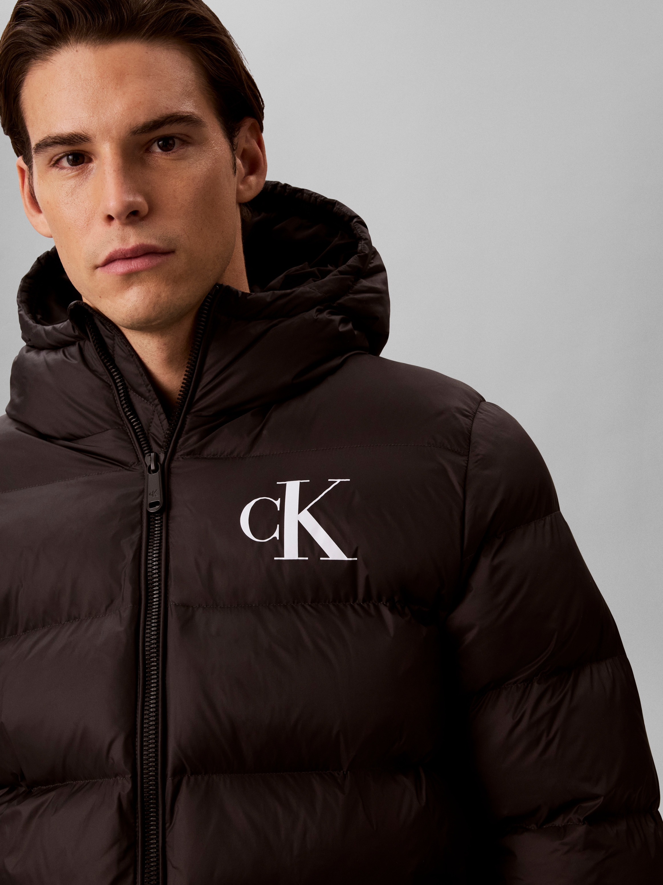 Calvin Klein Jeans Steppjacke mit Kapuze 2-Wege-Zipper, Regular Fit, Logodruck
