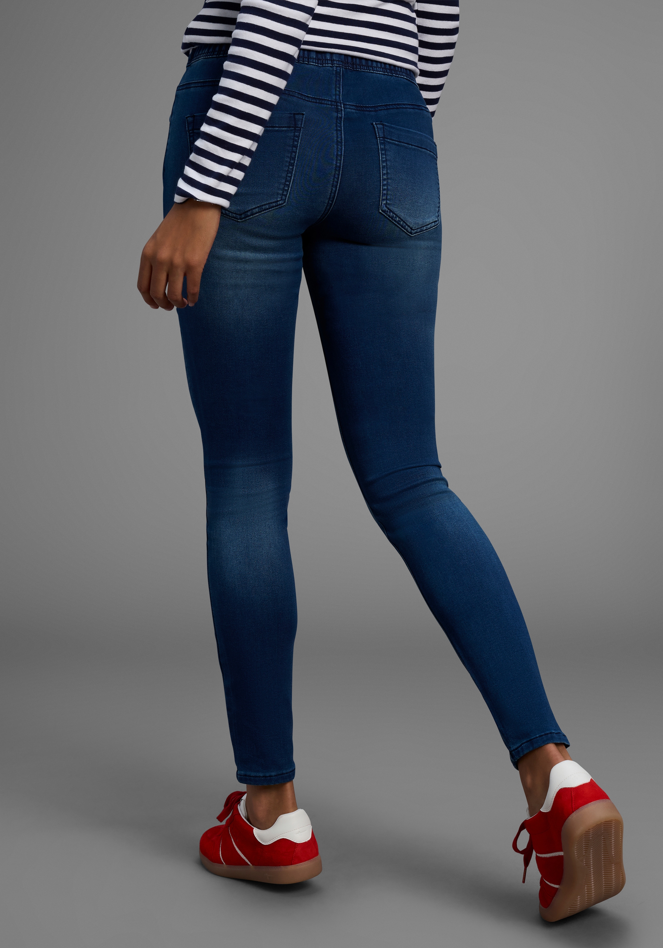 Arizona Stretch-Jeans, weites Bein, normale Leibhöhe, knöchellang, mit Used-Waschung