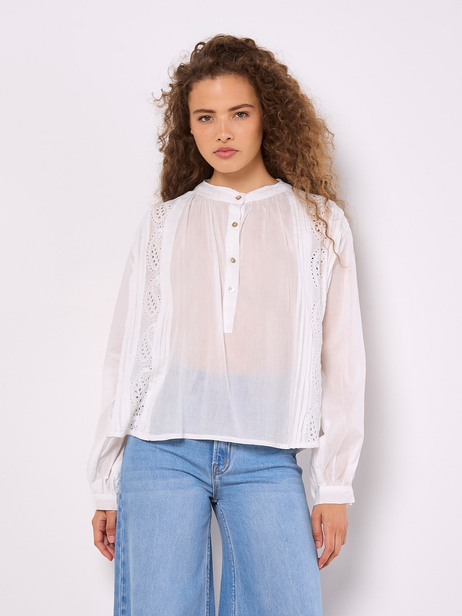 Apricot Spitzenbluse »Bluse« mit Stehkragen
