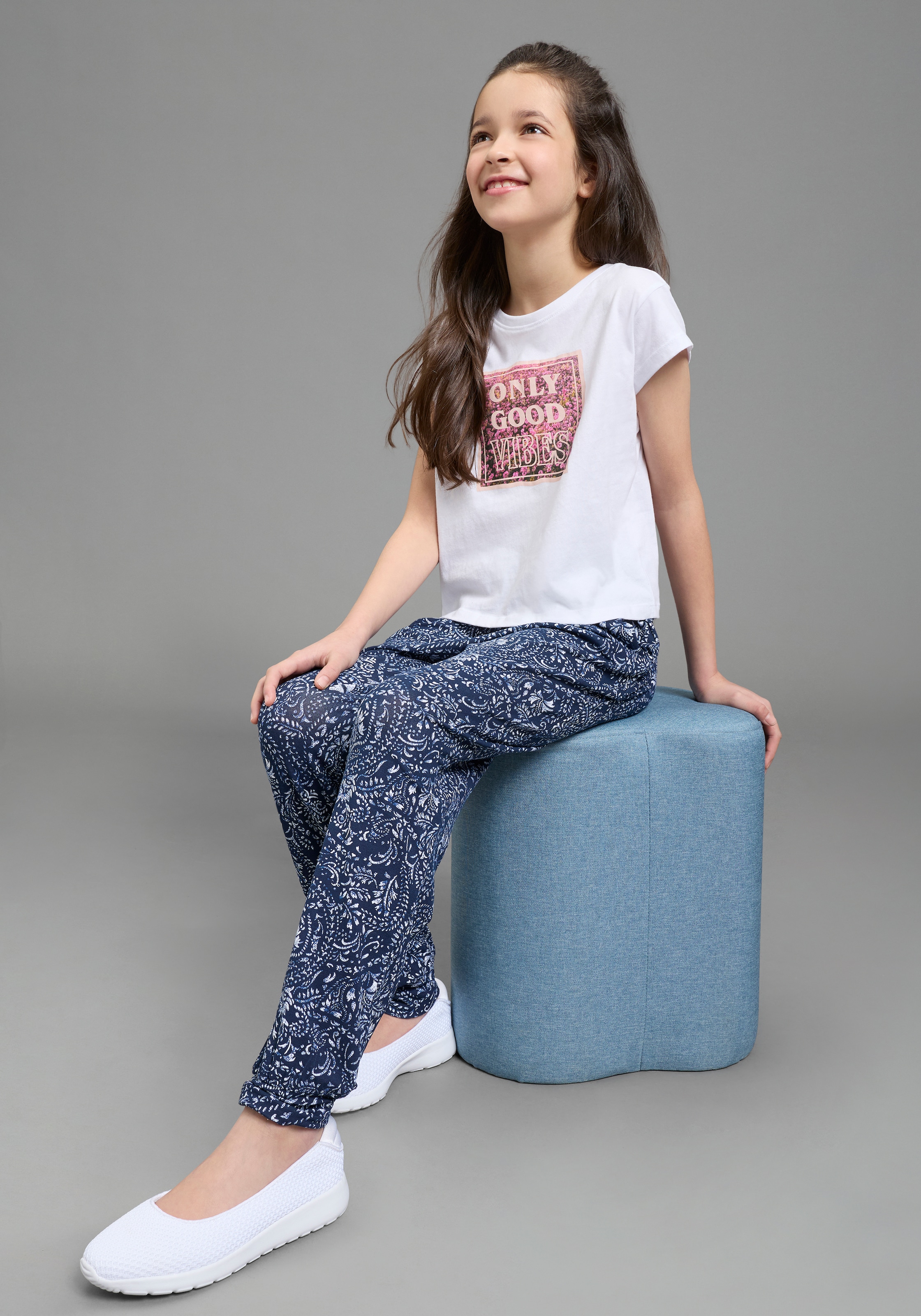 KIDSWORLD Jerseyhose »Viskose Haremshose«  für Mädchen, bequeme Passform, aus weichem Single Jersey